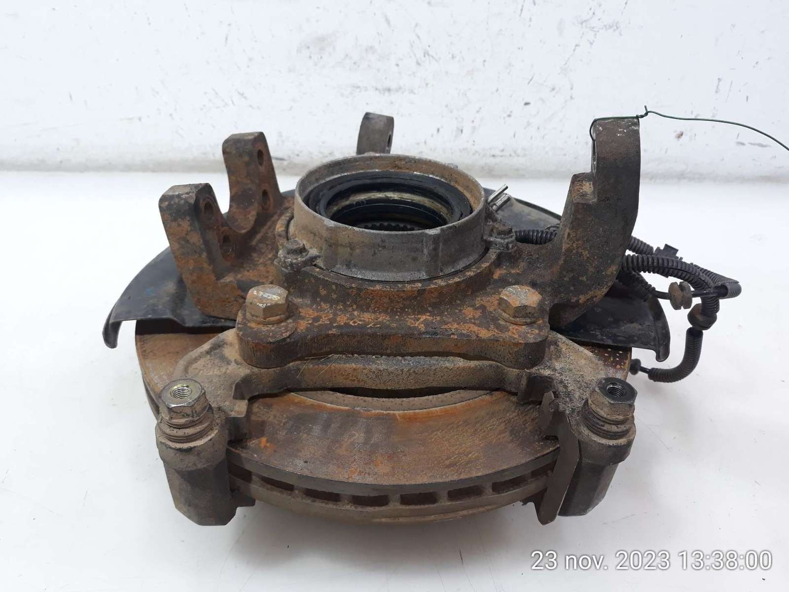 MANGUETA DELANTERA IZQUIERDA SSANGYONG KYRON 2005-2011 (4123109005 1567166)