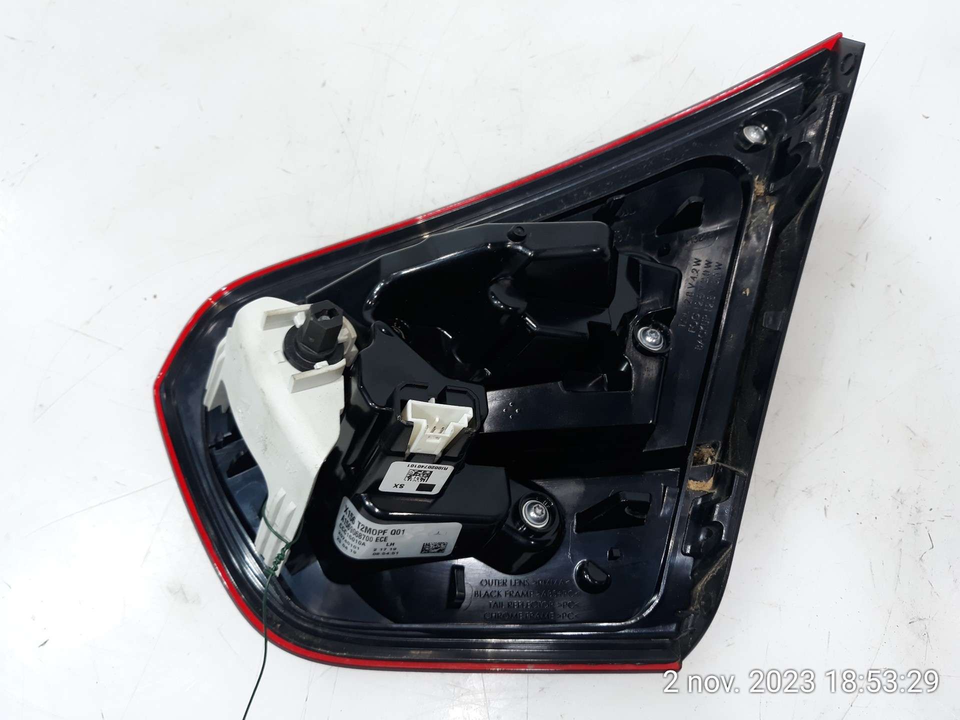 PILOTO TRASERO IZQUIERDO INTERIOR MERCEDES-BENZ CLASE GLA (X156) 2013- (A1569068700 1567314)