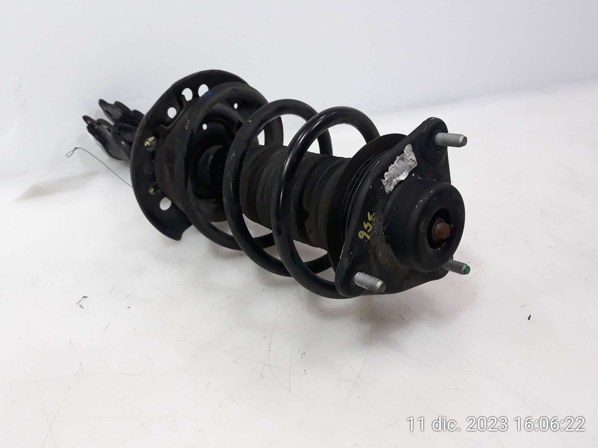 AMORTIGUADOR DELANTERO DERECHO HYUNDAI i40 I (VF) 2012-2019 (546613Z330 1568032)