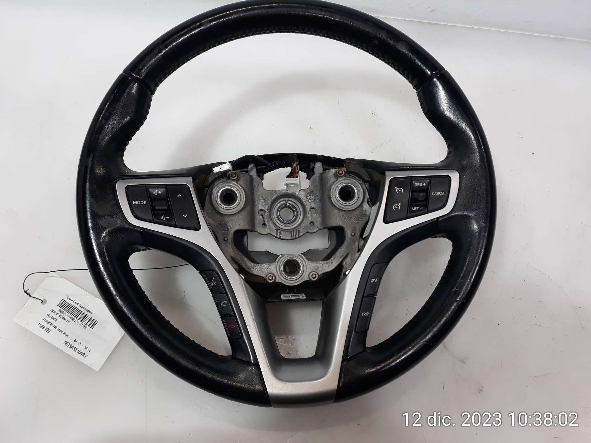 VOLANTE HYUNDAI i40 I (VF) 2012-2019 (967903Z100RY 1568109)