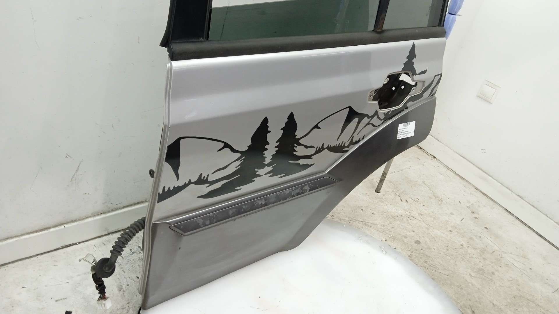 PUERTA TRASERA IZQUIERDA HYUNDAI TERRACAN (HP) 2001-2008 (77010H1010 1665788)