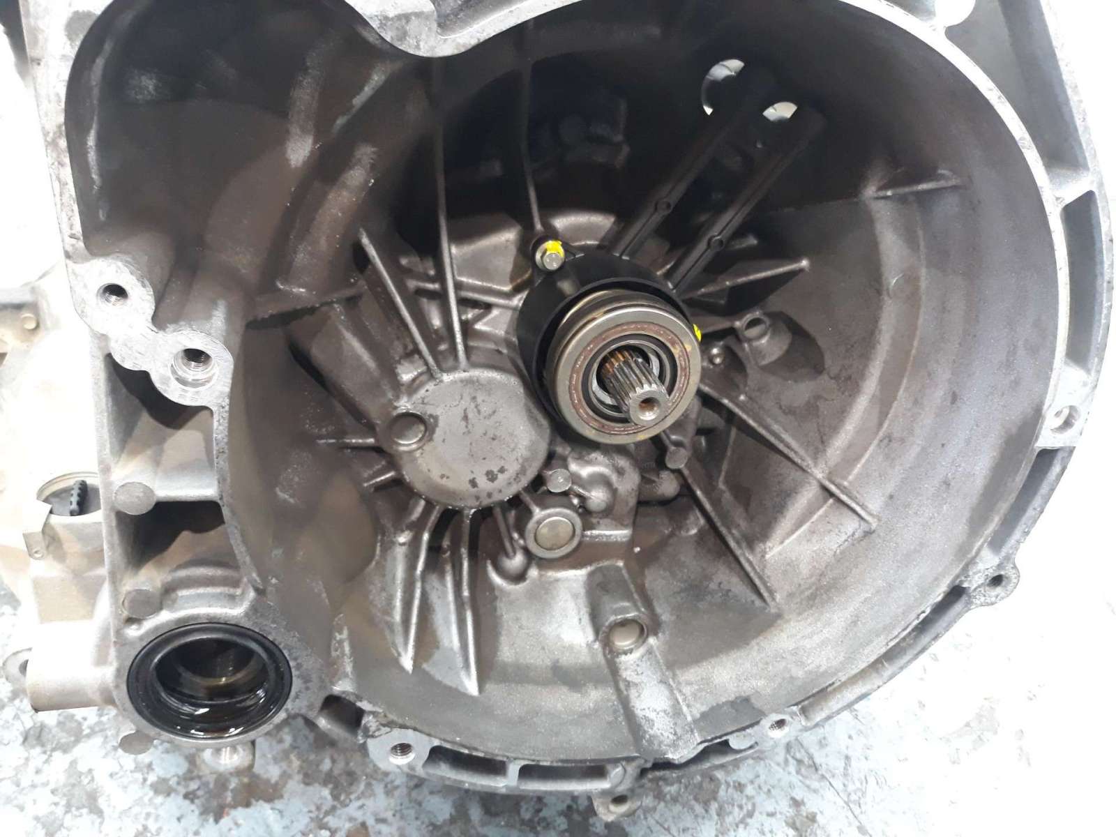 CAJA CAMBIOS FORD FIESTA (CB1) 2008-2013 (AA6R7002BBD 1513558)