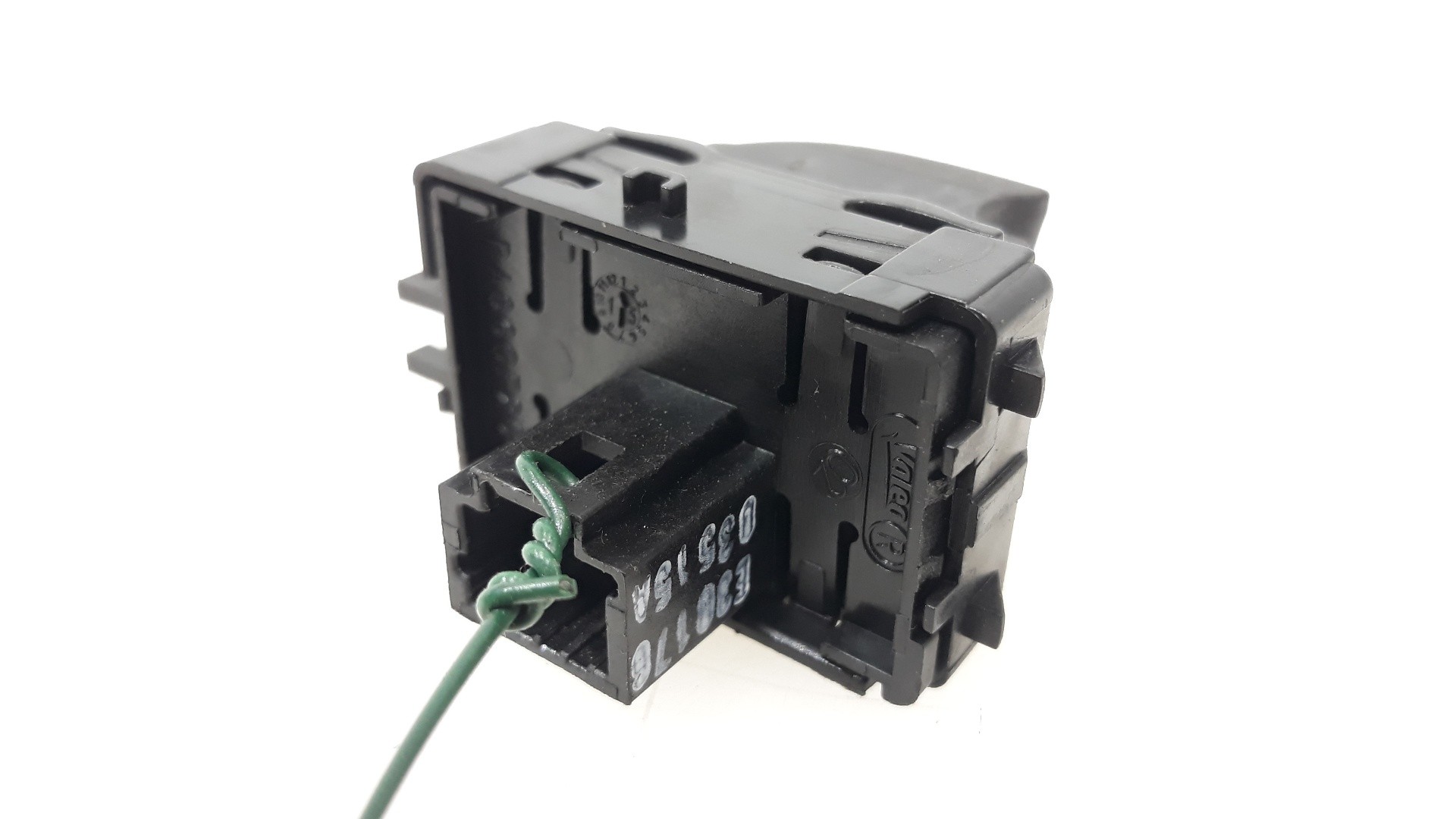 MANDO ELEVALUNAS DELANTERO DERECHO RENAULT MEGANE III BERLINA 5 P 2008-2016 (809600018R 1622778)