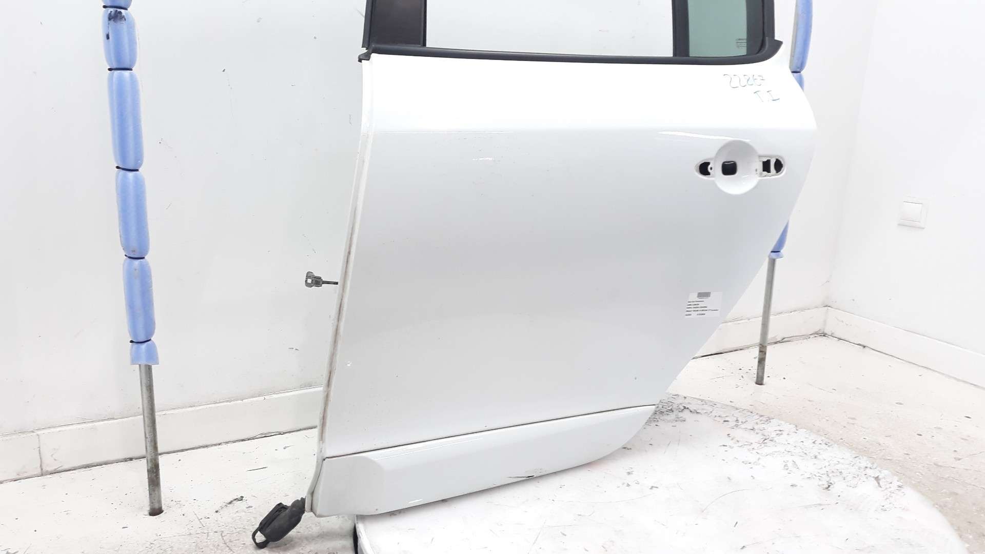 PUERTA TRASERA IZQUIERDA RENAULT MEGANE III BERLINA 5 P 2008-2016 (821003885R 1622825)