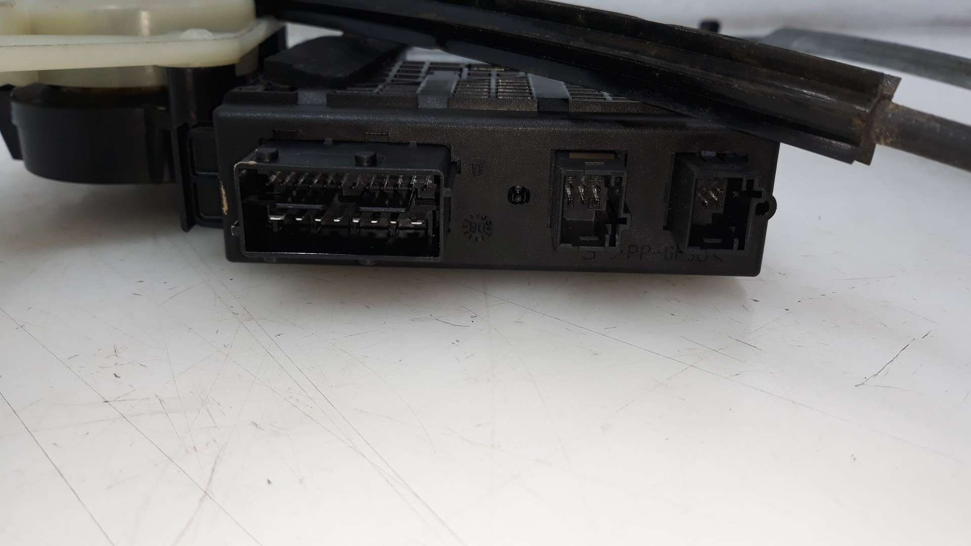 ELEVALUNAS DELANTERO IZQUIERDO CITROËN C4 GRAND PICASSO 2006-2013 (9221CV 1569805)