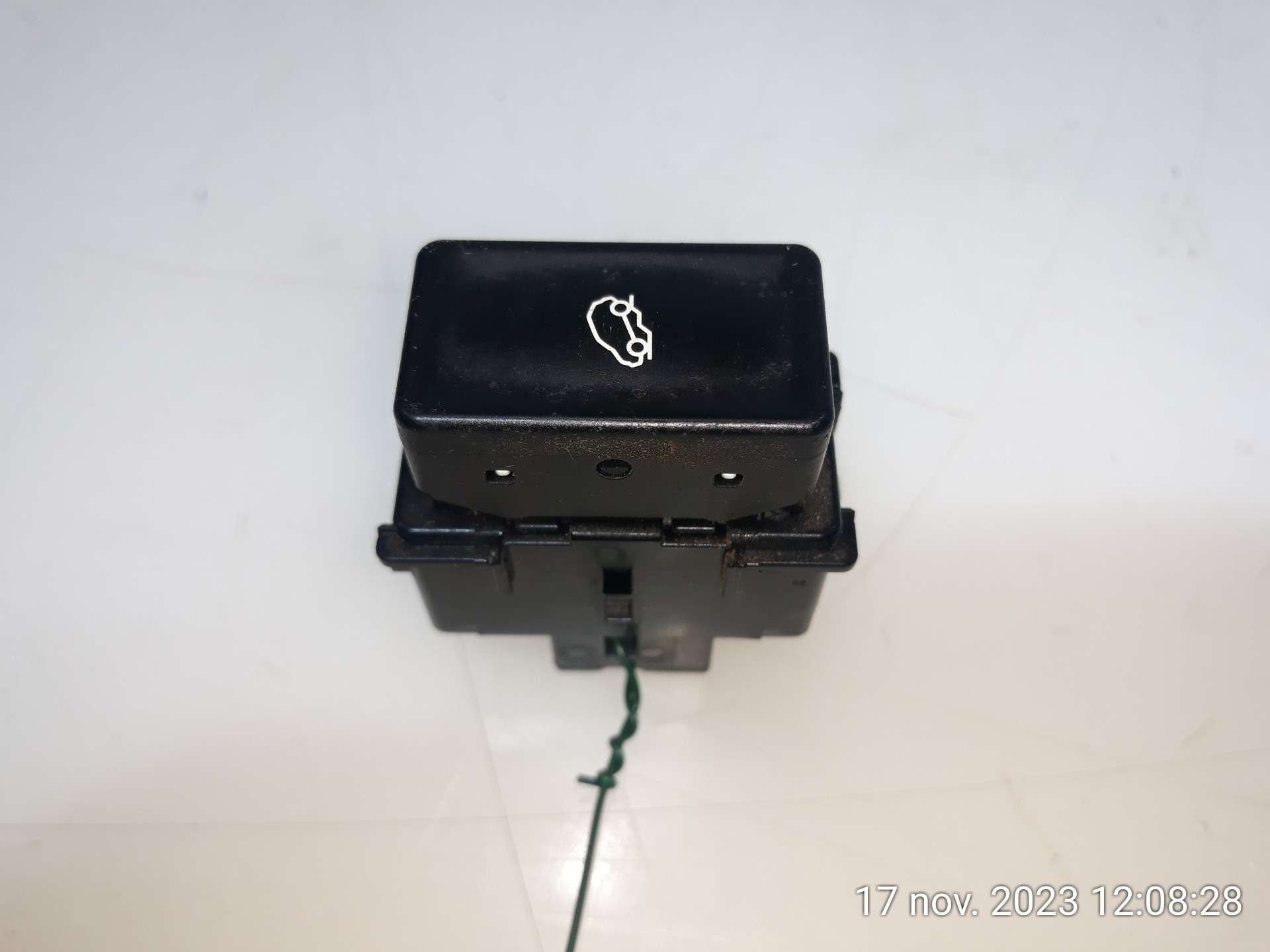 INTERRUPTOR RENAULT KOLEOS 2008-2015 (251452163R 1570691)
