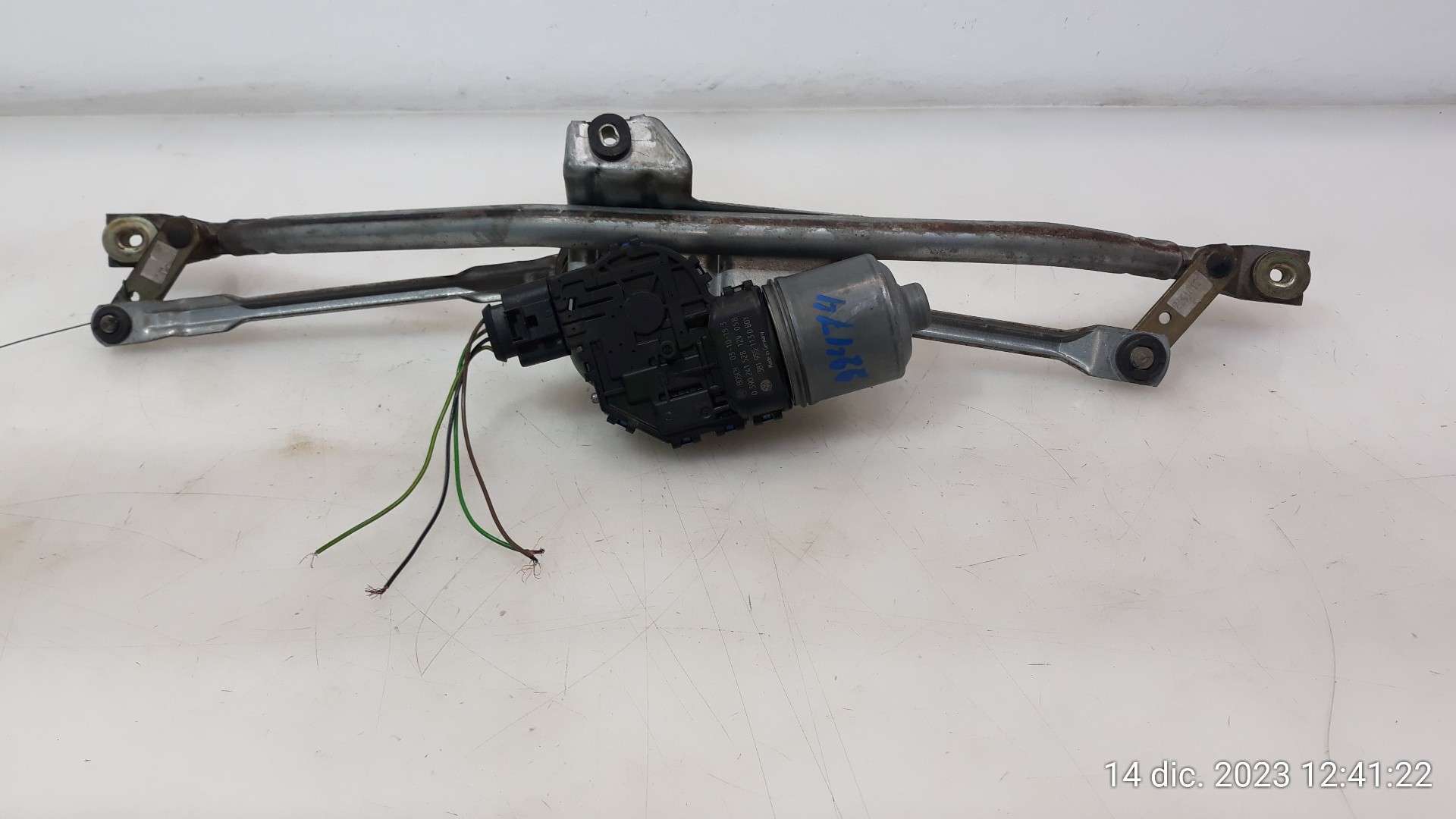 MOTOR LIMPIA DELANTERO VOLKSWAGEN PASSAT BERLINA (3B3) 2000-2005 (3B1955113D 1571133)