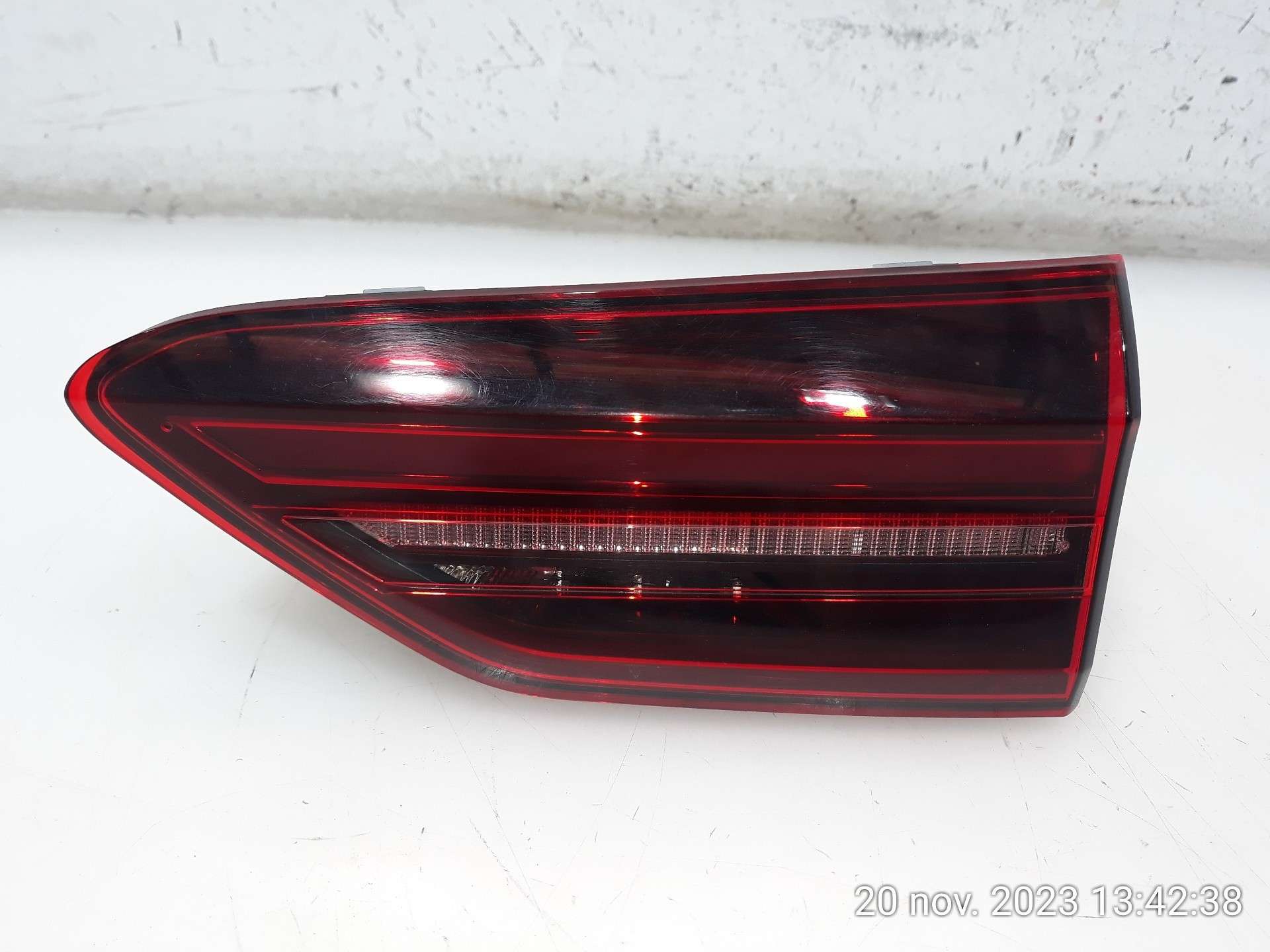 PILOTO TRASERO DERECHO INTERIOR VOLKSWAGEN POLO 2017- (2G0945308B 1571519)