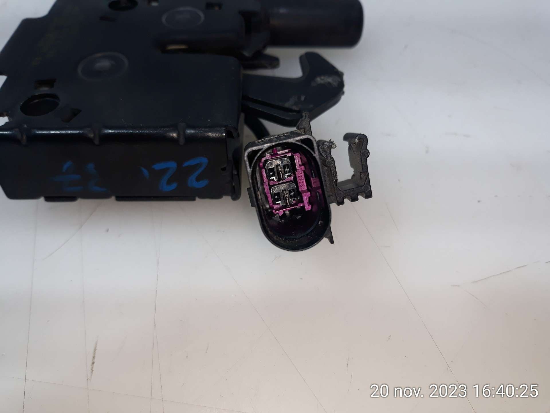 CERRADURA CAPO VOLKSWAGEN POLO 2017- (850823509B 1571524)