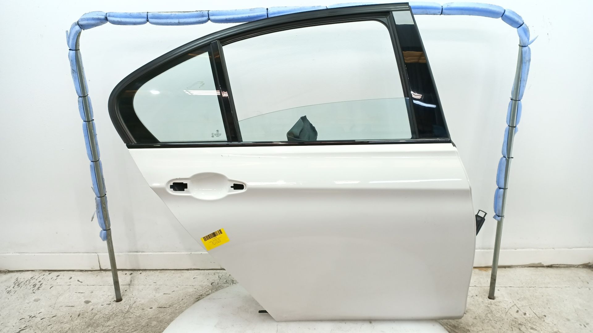 PUERTA TRASERA DERECHA BMW 3 (F30, F80) 2011-2018 (41009628762 1716288)