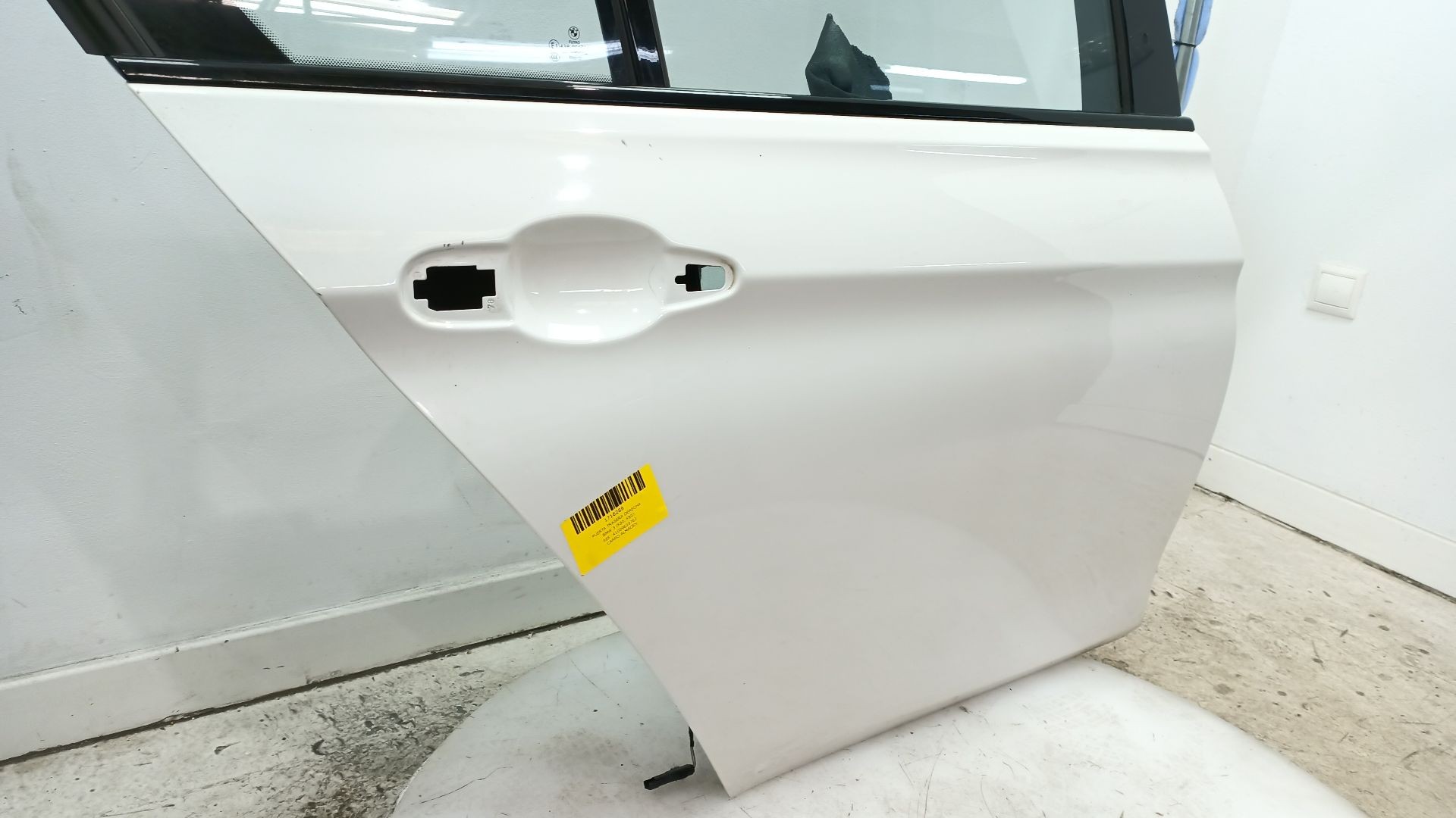 PUERTA TRASERA DERECHA BMW 3 (F30, F80) 2011-2018 (41009628762 1716288)