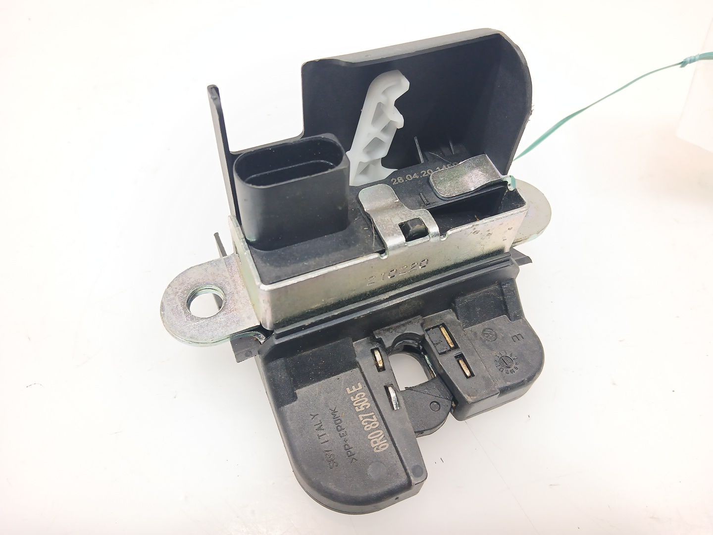 CERRADURA MALETERO / PORTON VOLKSWAGEN POLO V (6R1, 6C1) 2009- (6R0827505E9B9 1672024)