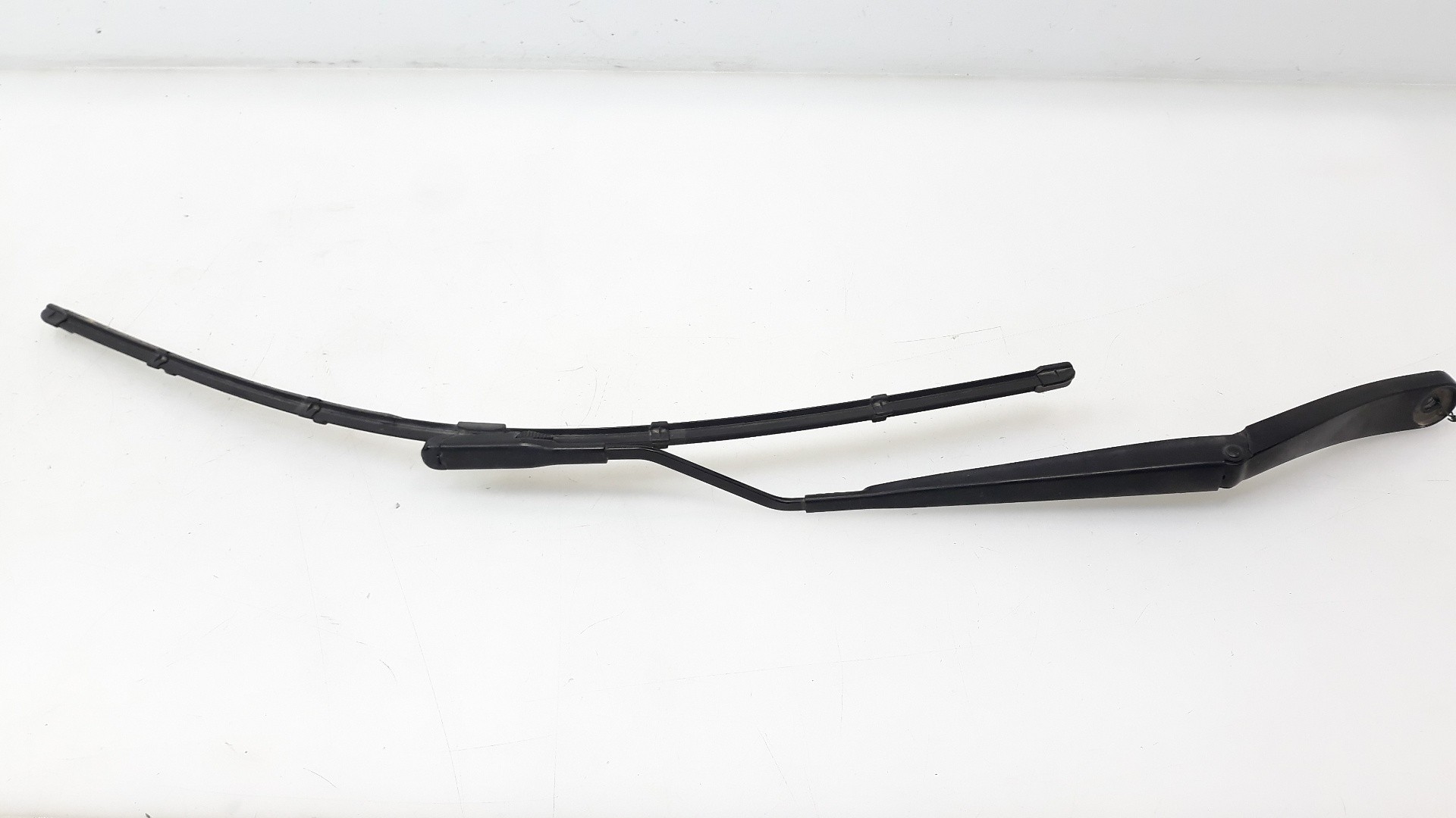 BRAZO LIMPIA DELANTERO IZQUIERDO FORD TOURNEO COURIER (C4A) 2013- (1840432 1624827)