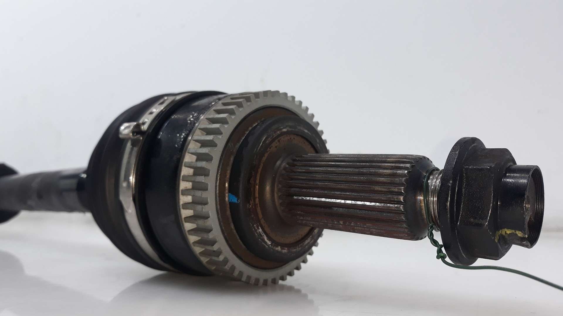 TRANSMISION DELANTERA DERECHA HYUNDAI ix35 (LM, EL, ELH) 2009- (495012Y900 1573137)