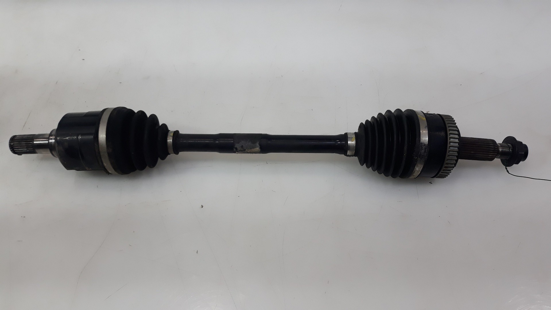 TRANSMISION DELANTERA IZQUIERDA HYUNDAI ix35 (LM, EL, ELH) 2009- (495002Y900 1573138)