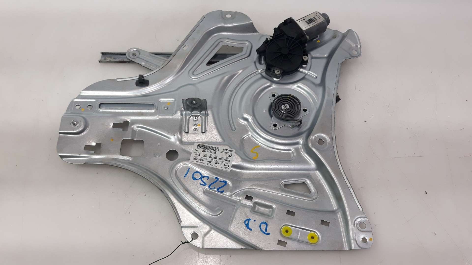 ELEVALUNAS DELANTERO DERECHO HYUNDAI ix35 (LM, EL, ELH) 2009- (824802Y000 1573145)