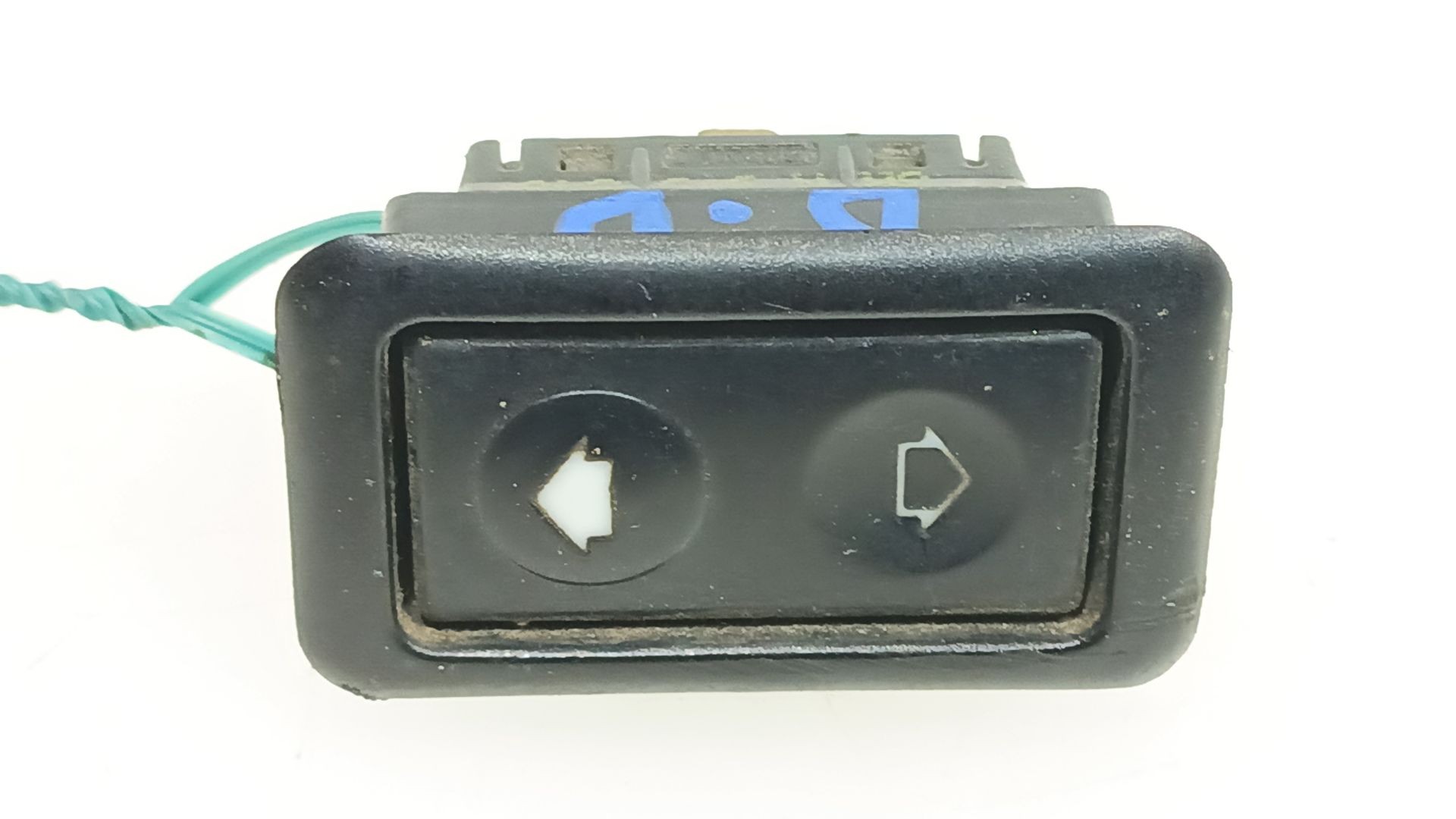 MANDO ELEVALUNAS DELANTERO DERECHO LIGIER NOVA 2002- (3HN379343 1717625)