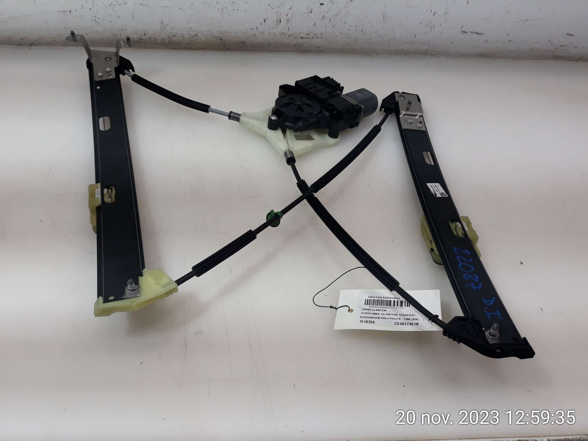 ELEVALUNAS DELANTERO IZQUIERDO VOLKSWAGEN POLO 2017- (2G4837461B 1518355)