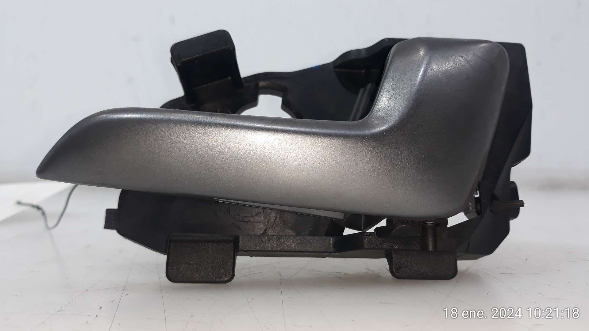 MANETA INTERIOR DELANTERA DERECHA KIA RIO (YB) 2016- (826201W010JBW 1574698)