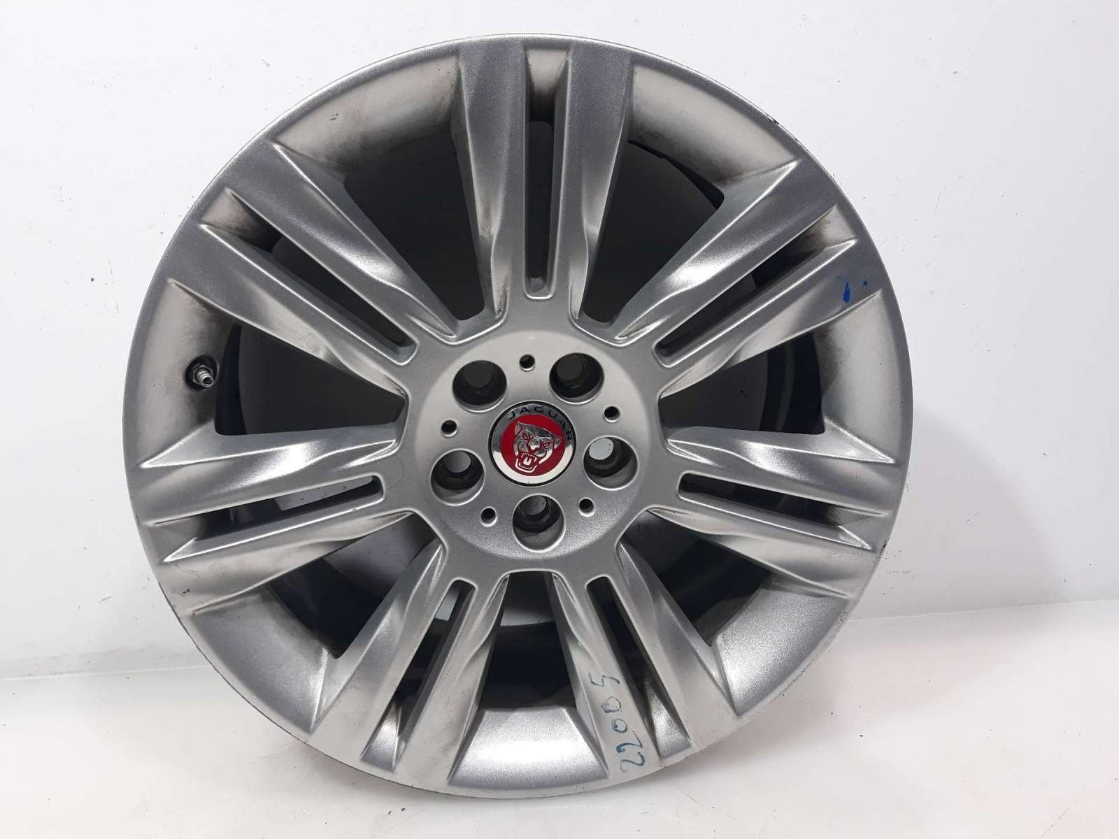 LLANTA JAGUAR XF II (X260) 2015- (T2H4952 1518498)