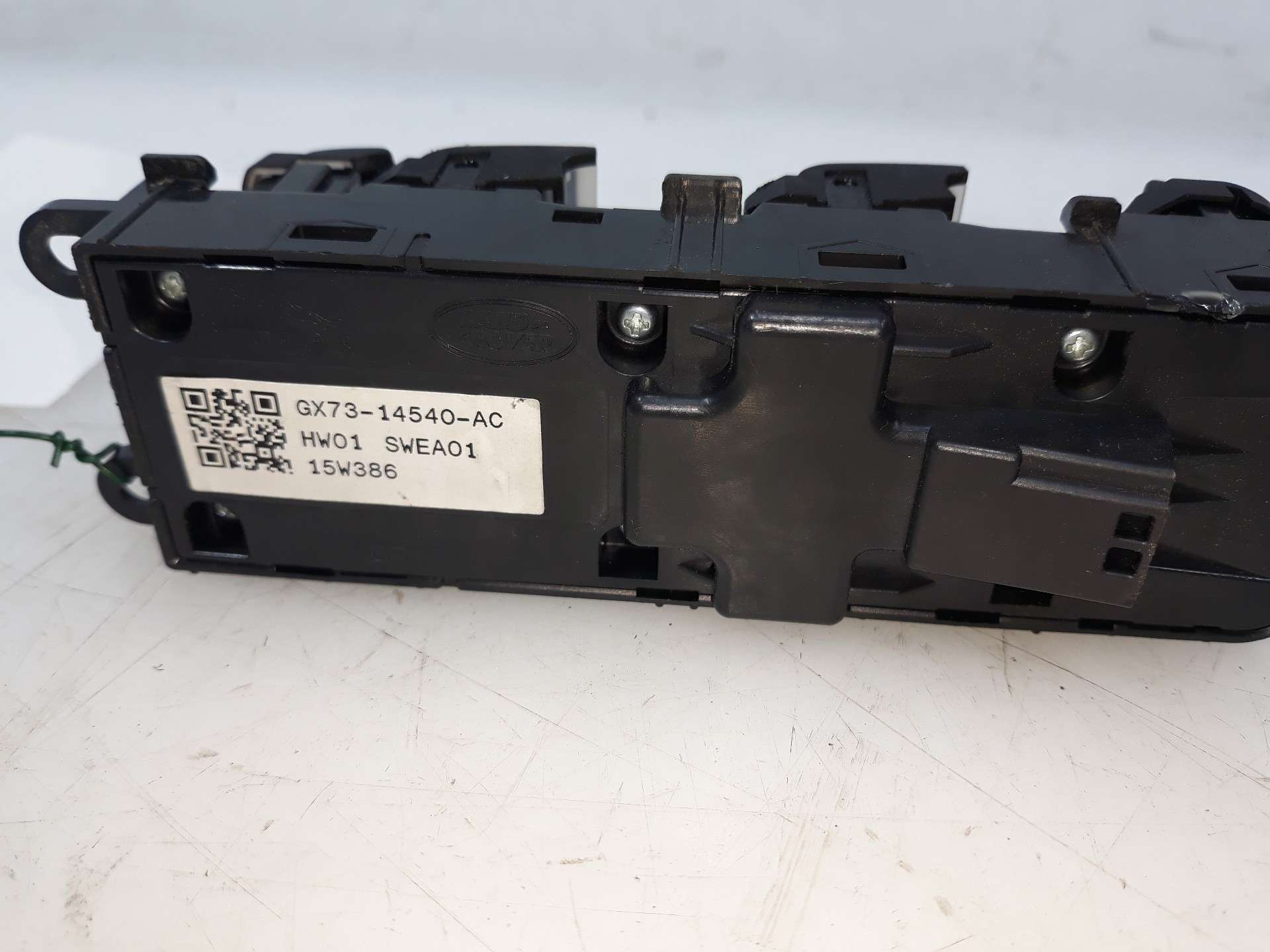 MANDO ELEVALUNAS DELANTERO IZQUIERDO JAGUAR XF II (X260) 2015- (GX7314540AC 1518500)