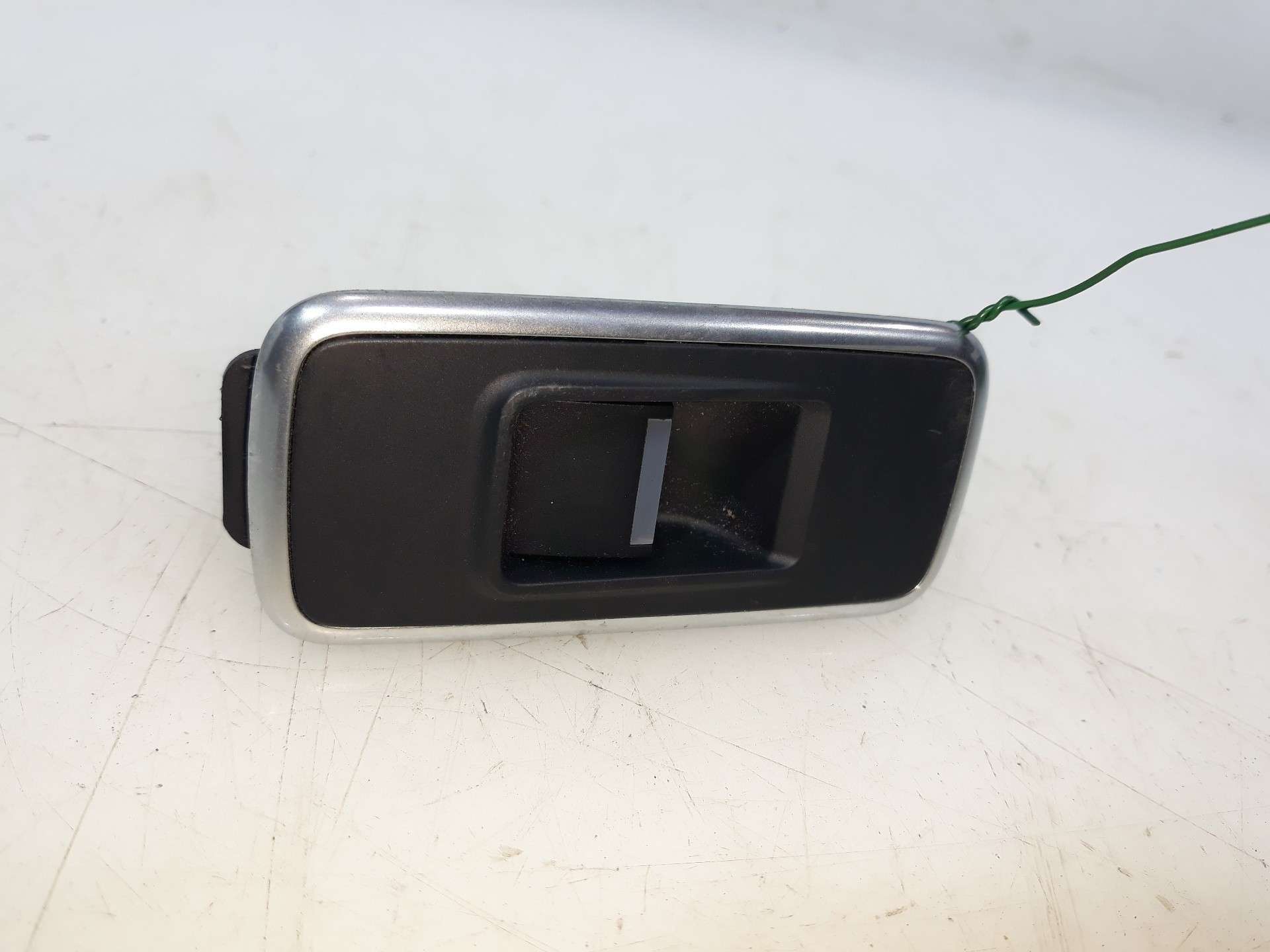 MANDO ELEVALUNAS TRASERO DERECHO JAGUAR XF II (X260) 2015- (GX7314717AC 1518501)