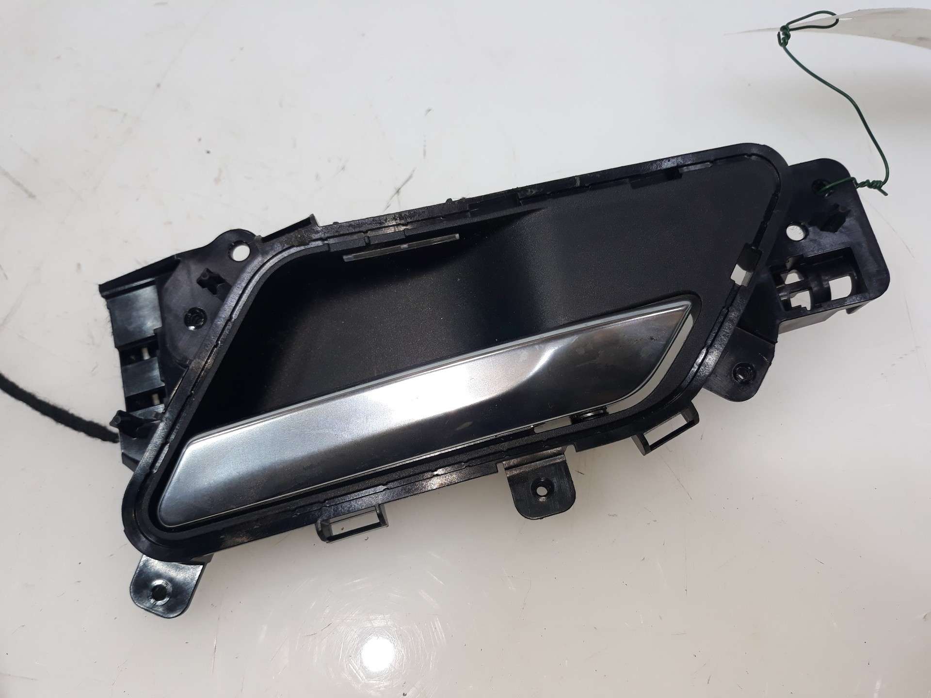 MANETA INTERIOR DELANTERA DERECHA JAGUAR XF II (X260) 2015- (T2H17094 1518510)