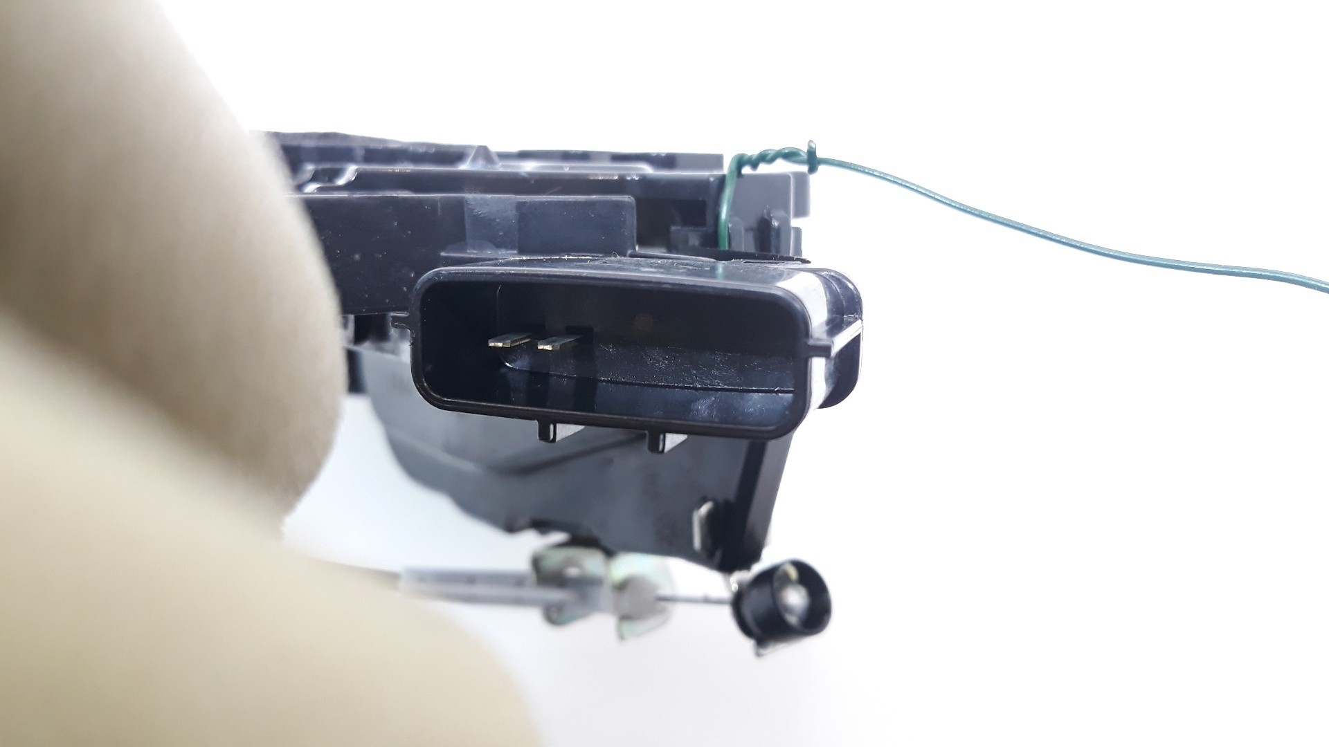 CERRADURA PUERTA DELANTERA DERECHA NISSAN LEAF 2017- (805003NL6B 1626421)