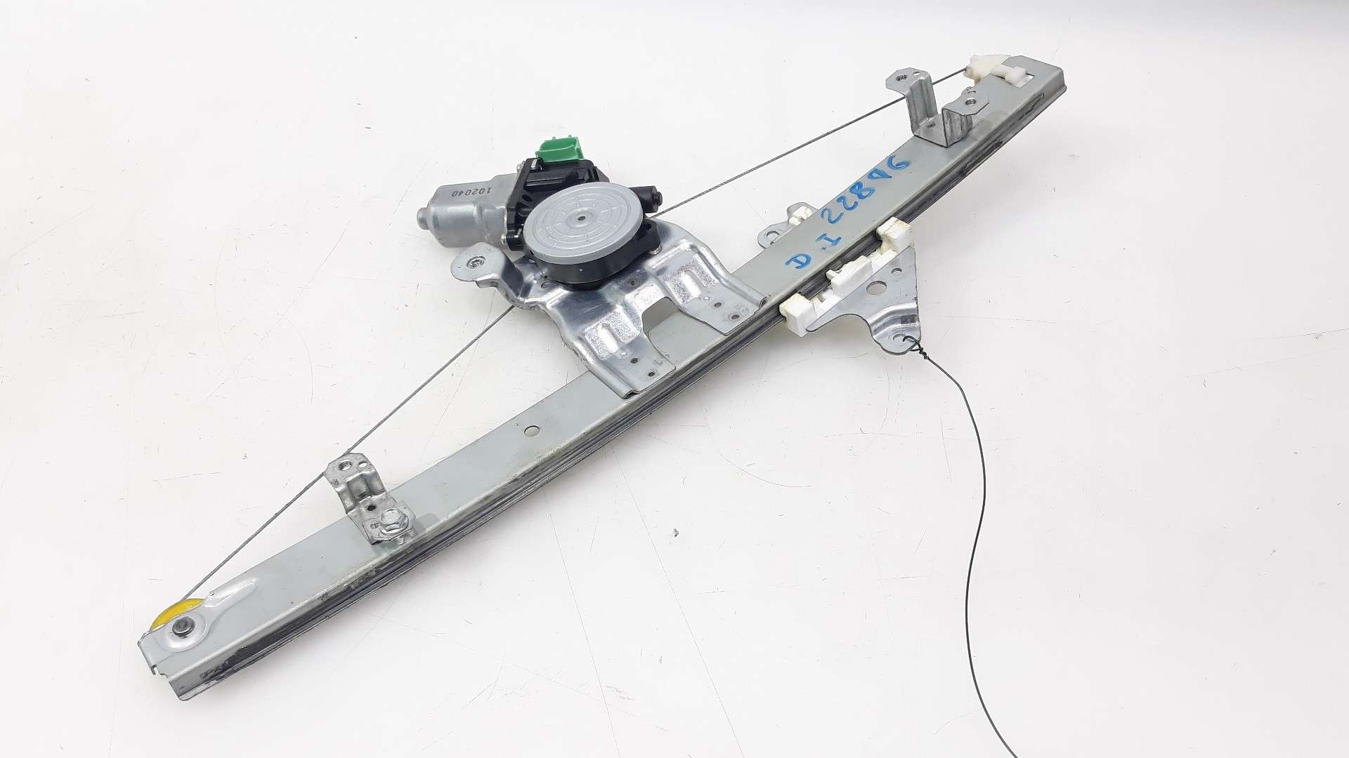 ELEVALUNAS DELANTERO IZQUIERDO NISSAN LEAF 2017- (807213NA7A 1626434)