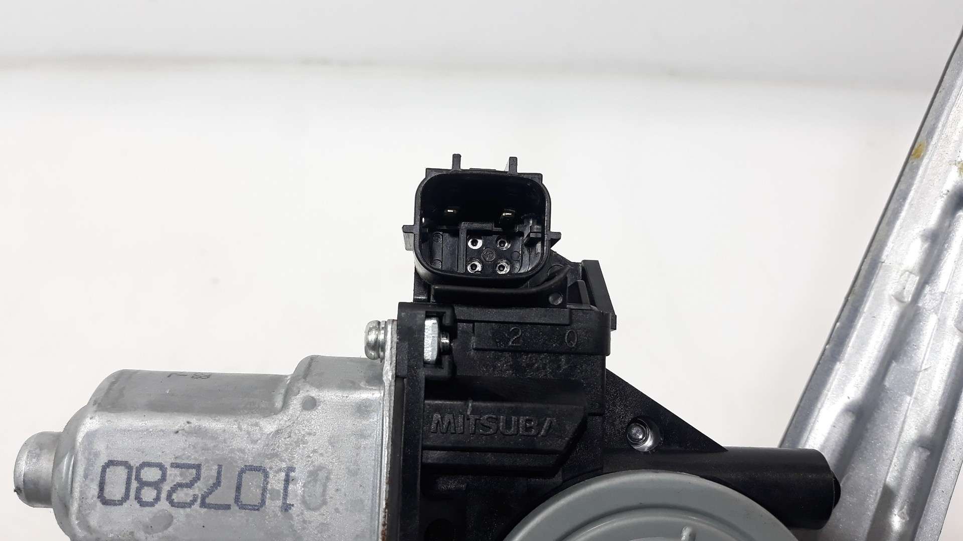 ELEVALUNAS TRASERO DERECHO NISSAN LEAF 2017- (827201KA1C 1626435)