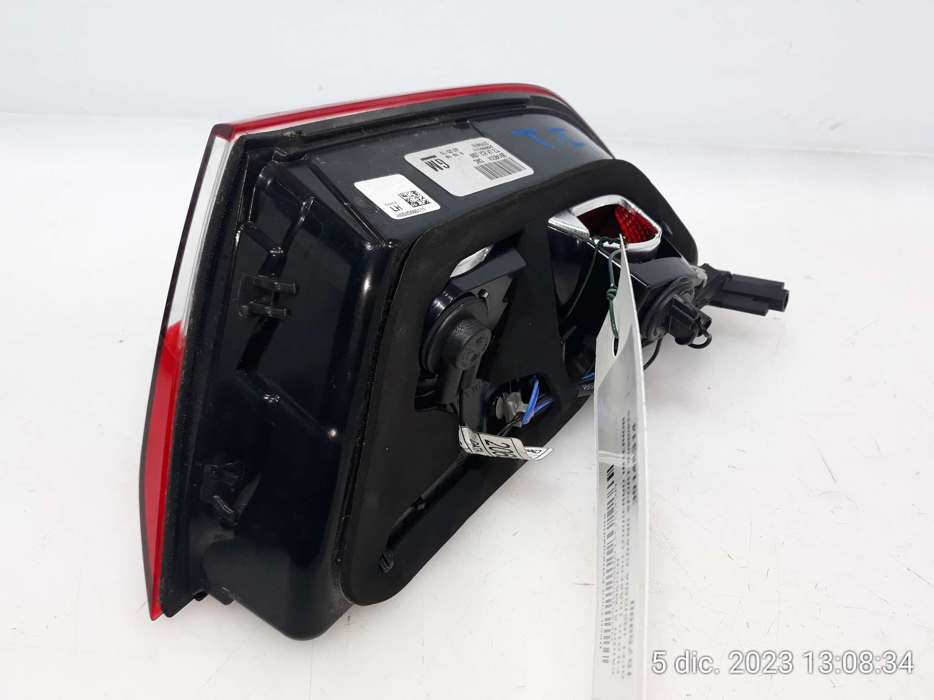 PILOTO TRASERO IZQUIERDO INTERIOR OPEL INSIGNIA GRAND SPORT 2017- (39148314 1575990)