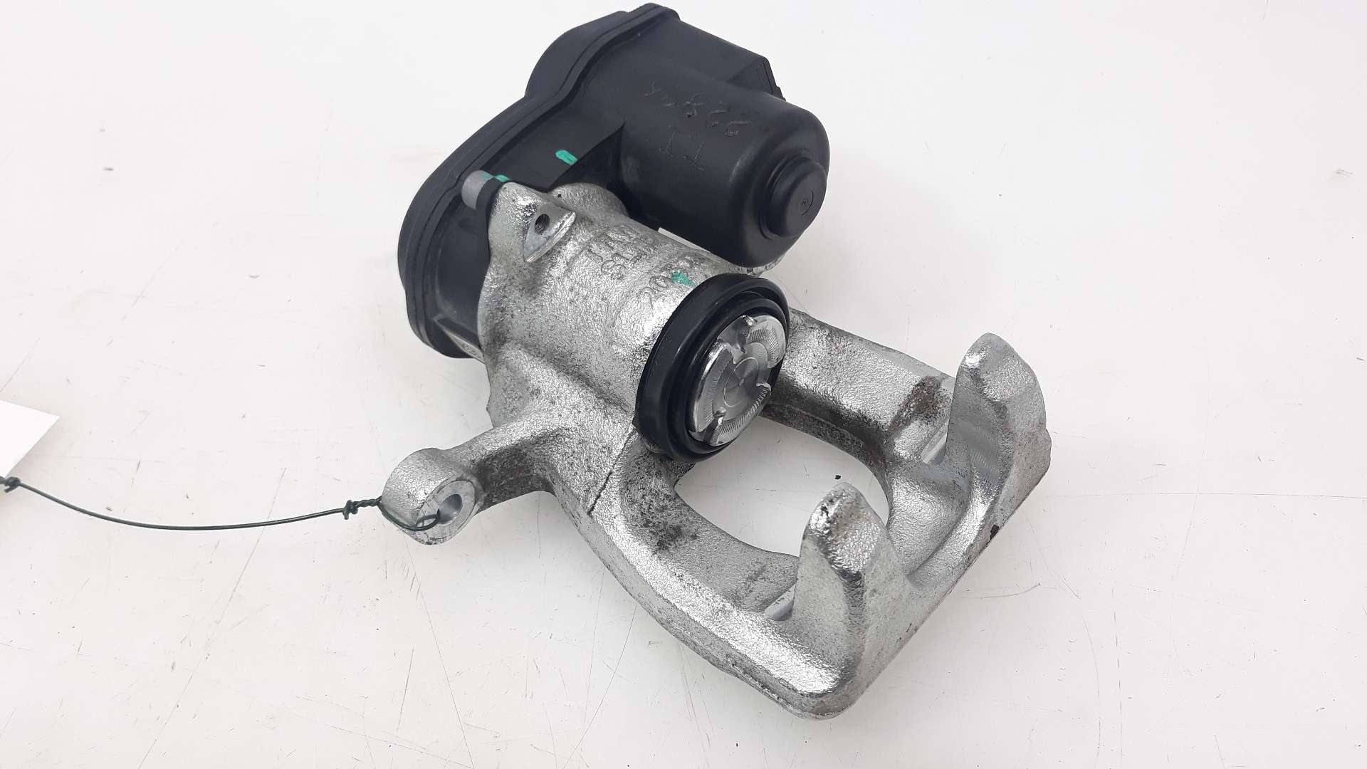 PINZA FRENO TRASERA IZQUIERDA NISSAN LEAF 2017- (440113NK0A 1626490)