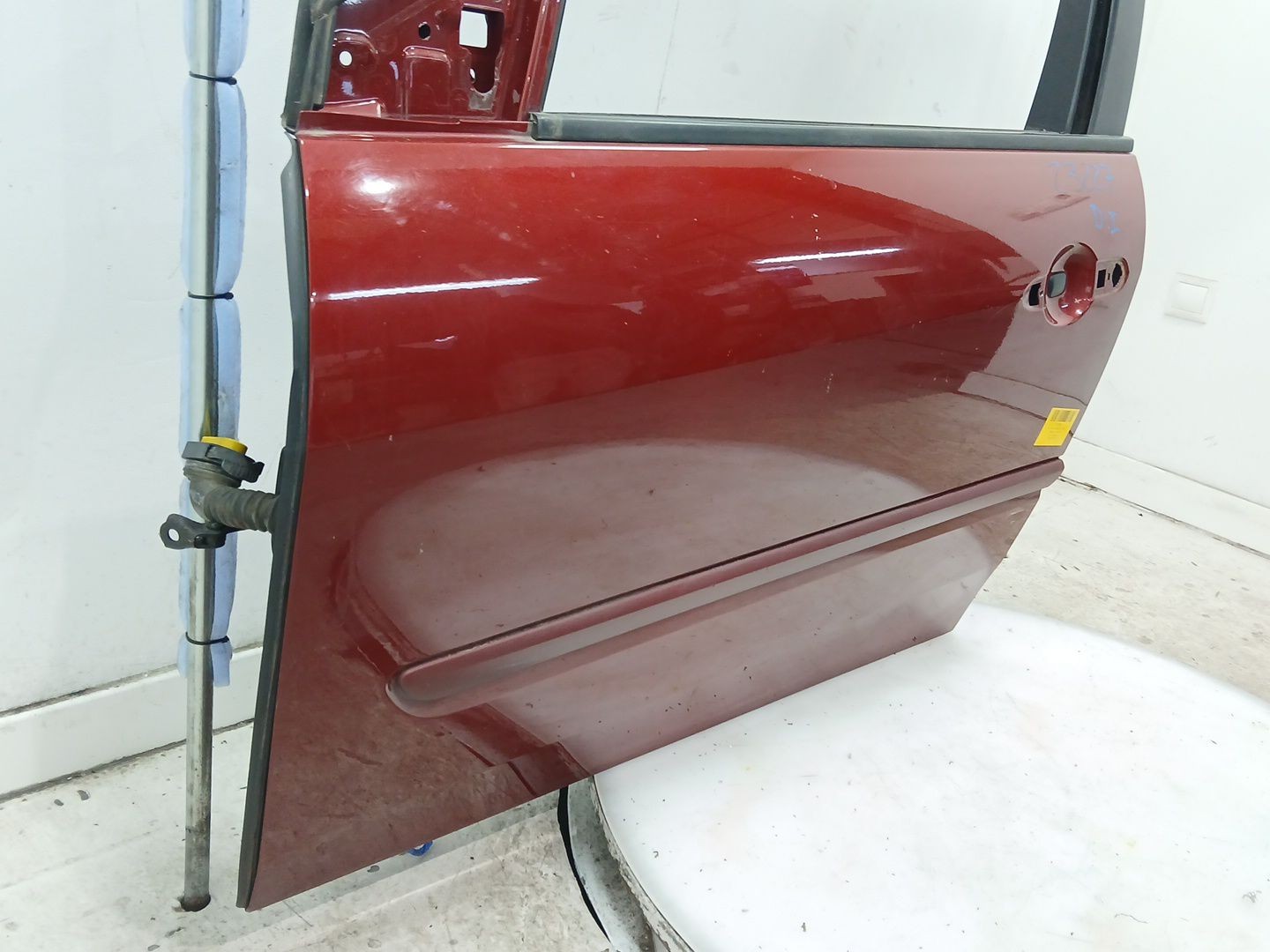 PUERTA DELANTERA IZQUIERDA RENAULT LAGUNA III (BT0/1) 2007-2015 (801010025R 1673857)