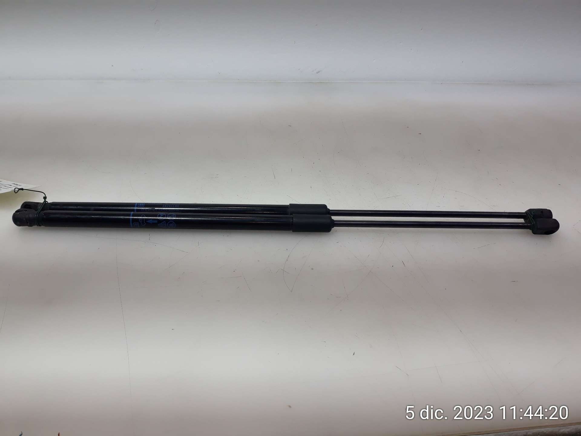 AMORTIGUADORES MALETERO / PORTON OPEL INSIGNIA GRAND SPORT 2017- (39115292 1576048)