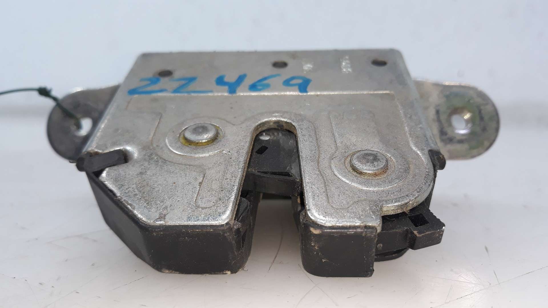 CERRADURA MALETERO / PORTON OPEL MERIVA B 2010-2017 (13317445 1576131)