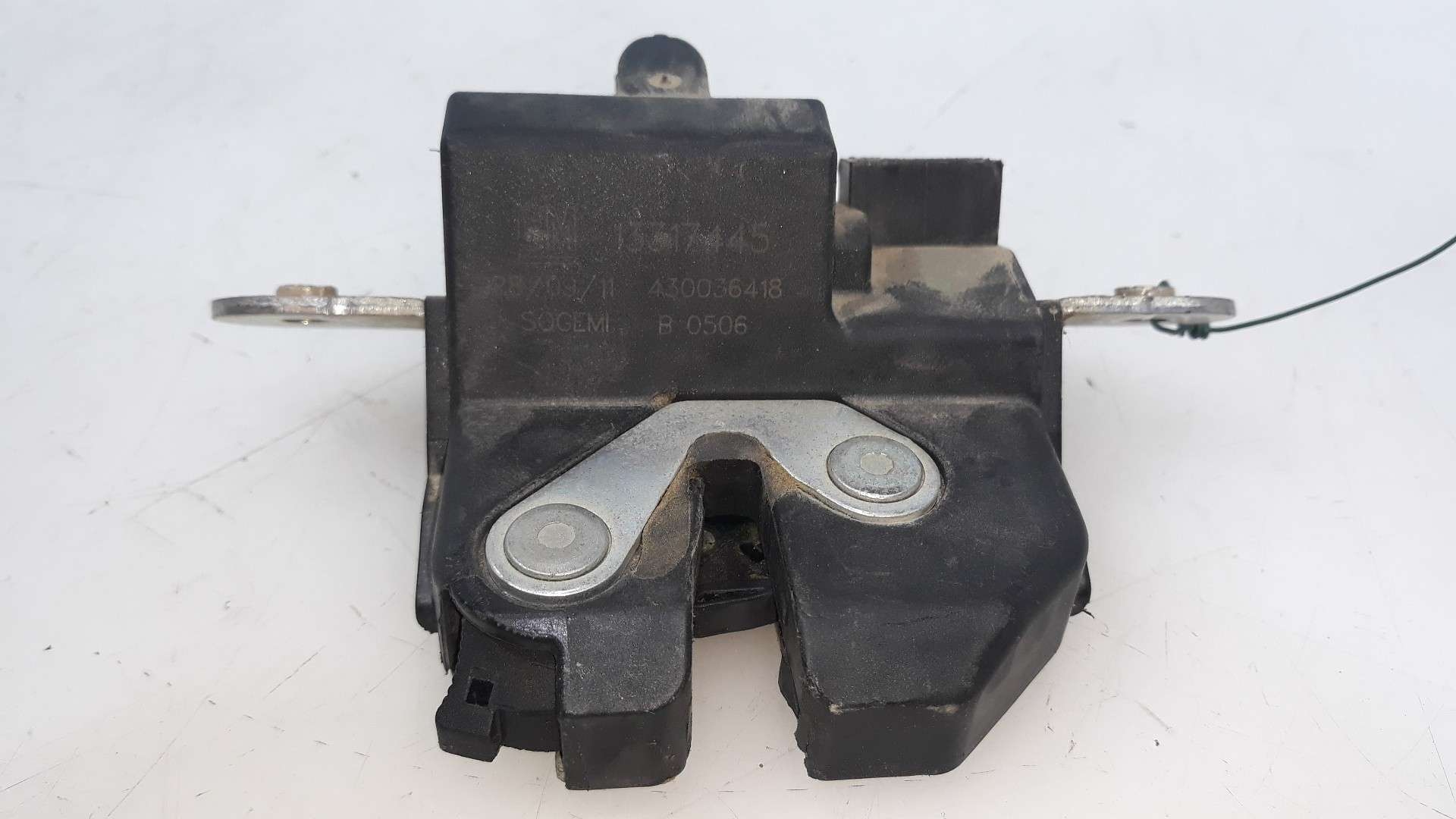 CERRADURA MALETERO / PORTON OPEL MERIVA B 2010-2017 (13317445 1576131)