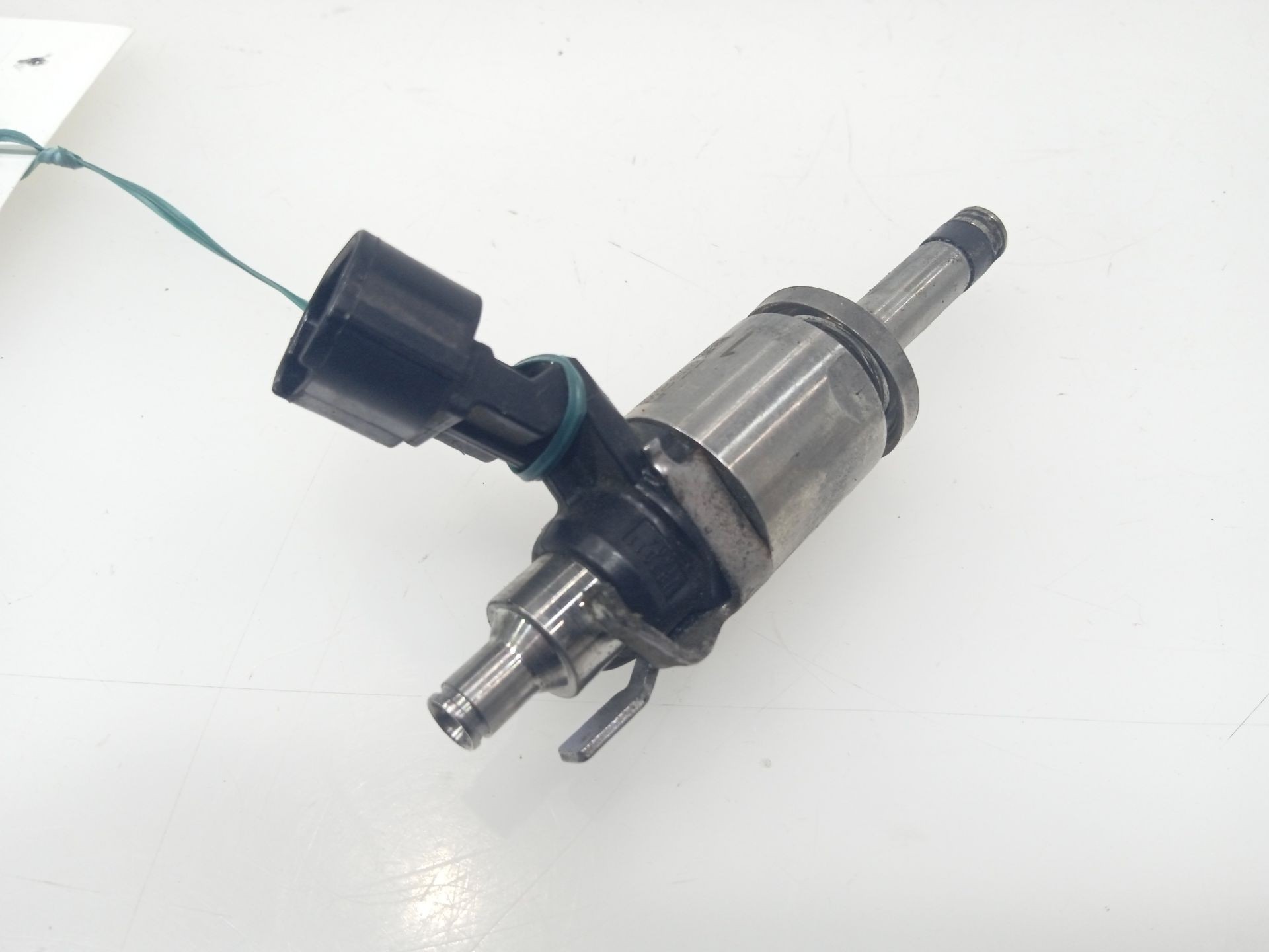 INYECTOR RENAULT MEGANE III Hatchback (BZ0/1_, B3_) 2008- (166004350R 1674215)