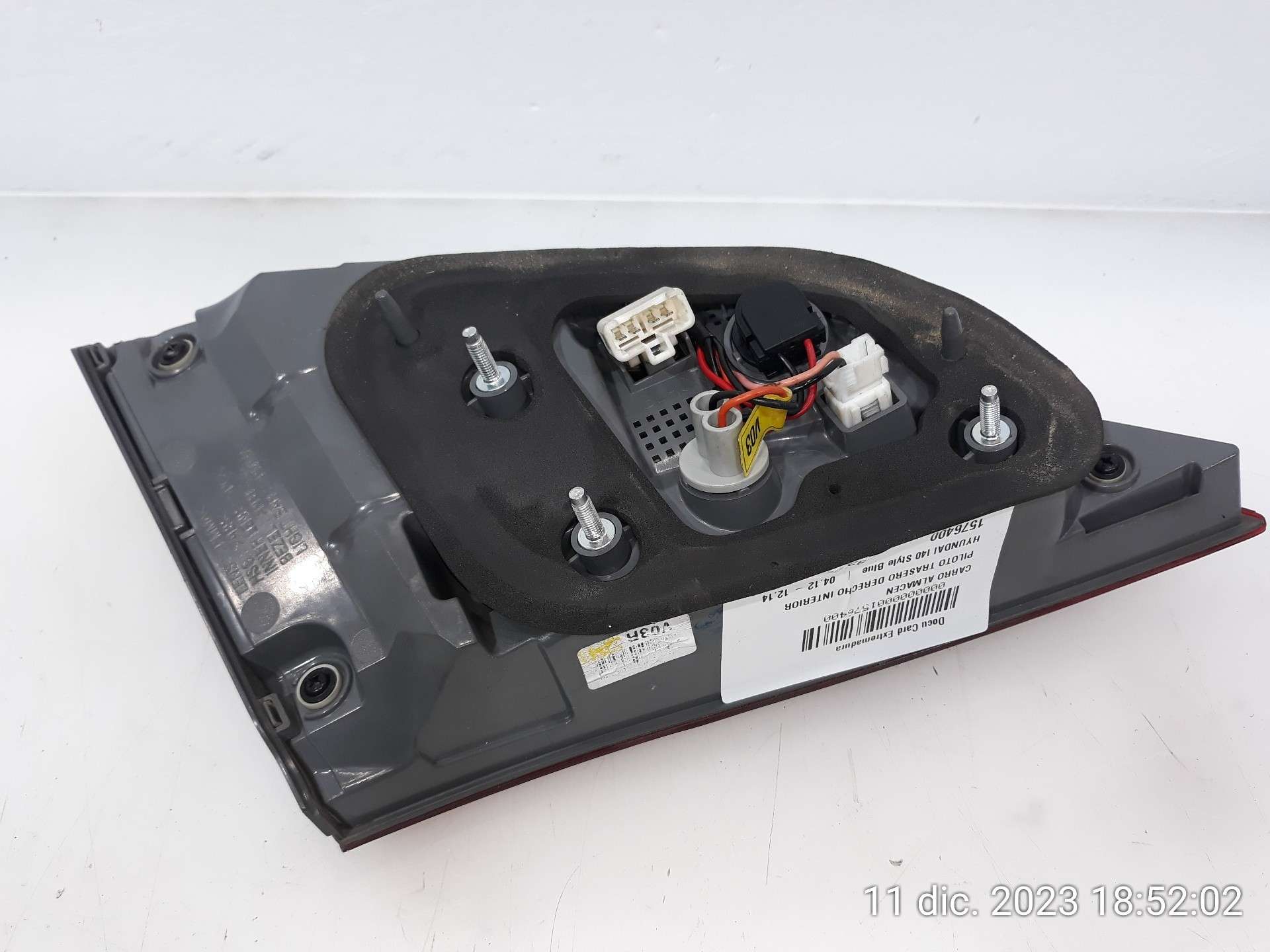 PILOTO TRASERO DERECHO INTERIOR HYUNDAI i40 I (VF) 2012-2019 (924043Z600 1576400)
