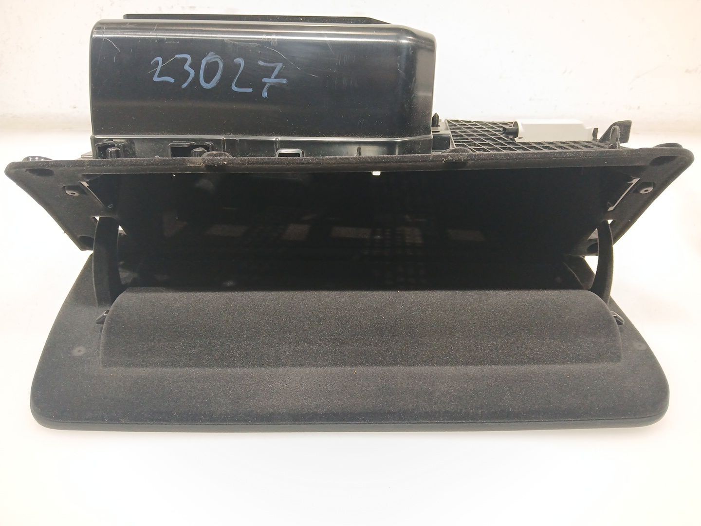 GUANTERA BMW SERIE 5 GRAN TURISMO (F07) 2009-2017 (51169142635 1675143)