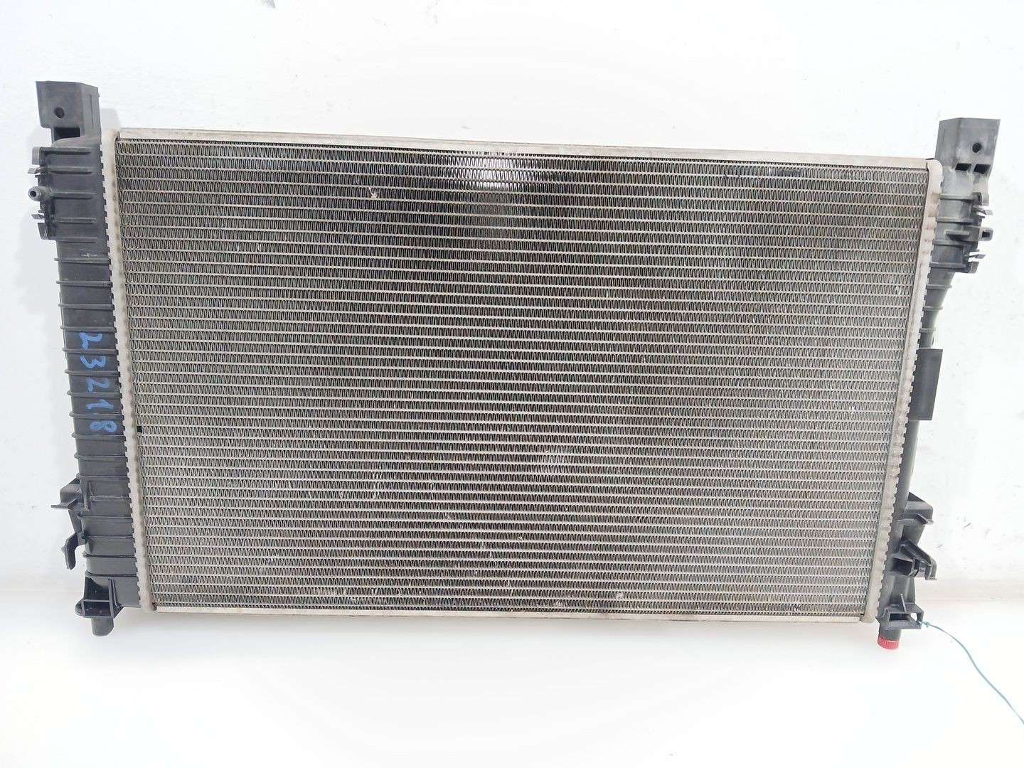 RADIADOR AGUA MERCEDES-BENZ CLASE C Coupé (CL203) 2001-2011 (A2035000503 1675901)