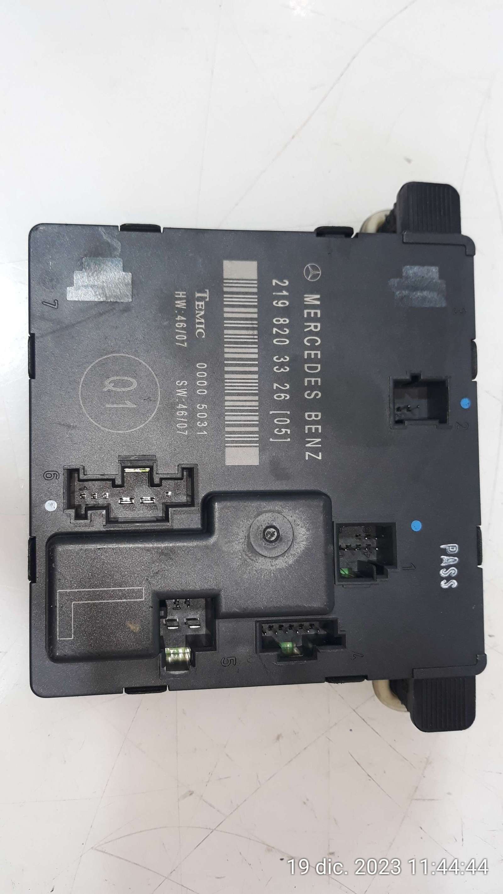 MODULO CONFORT MERCEDES-BENZ CLASE CLS (W219) 2004-2010 (2198203326 1578879)