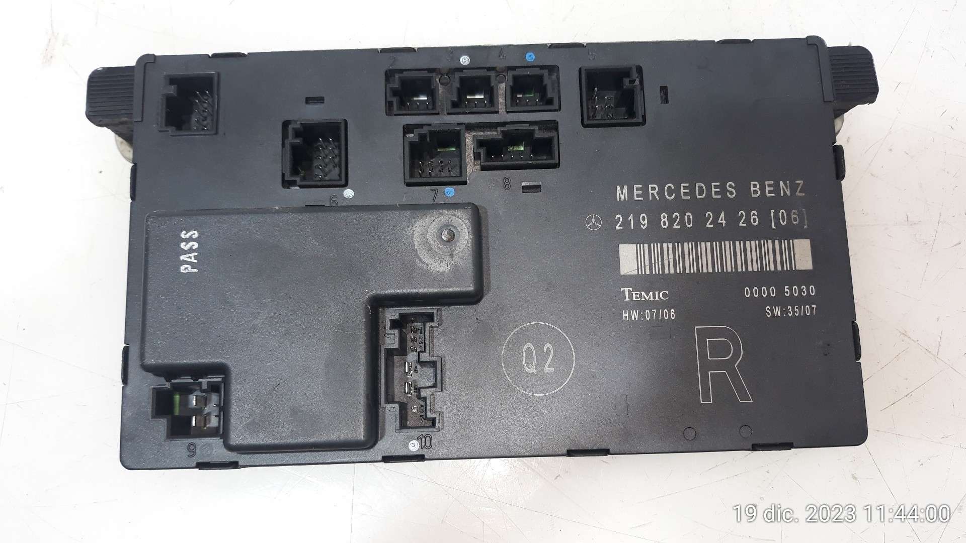 MODULO CONFORT MERCEDES-BENZ CLASE CLS (W219) 2004-2010 (2198202426 1578880)