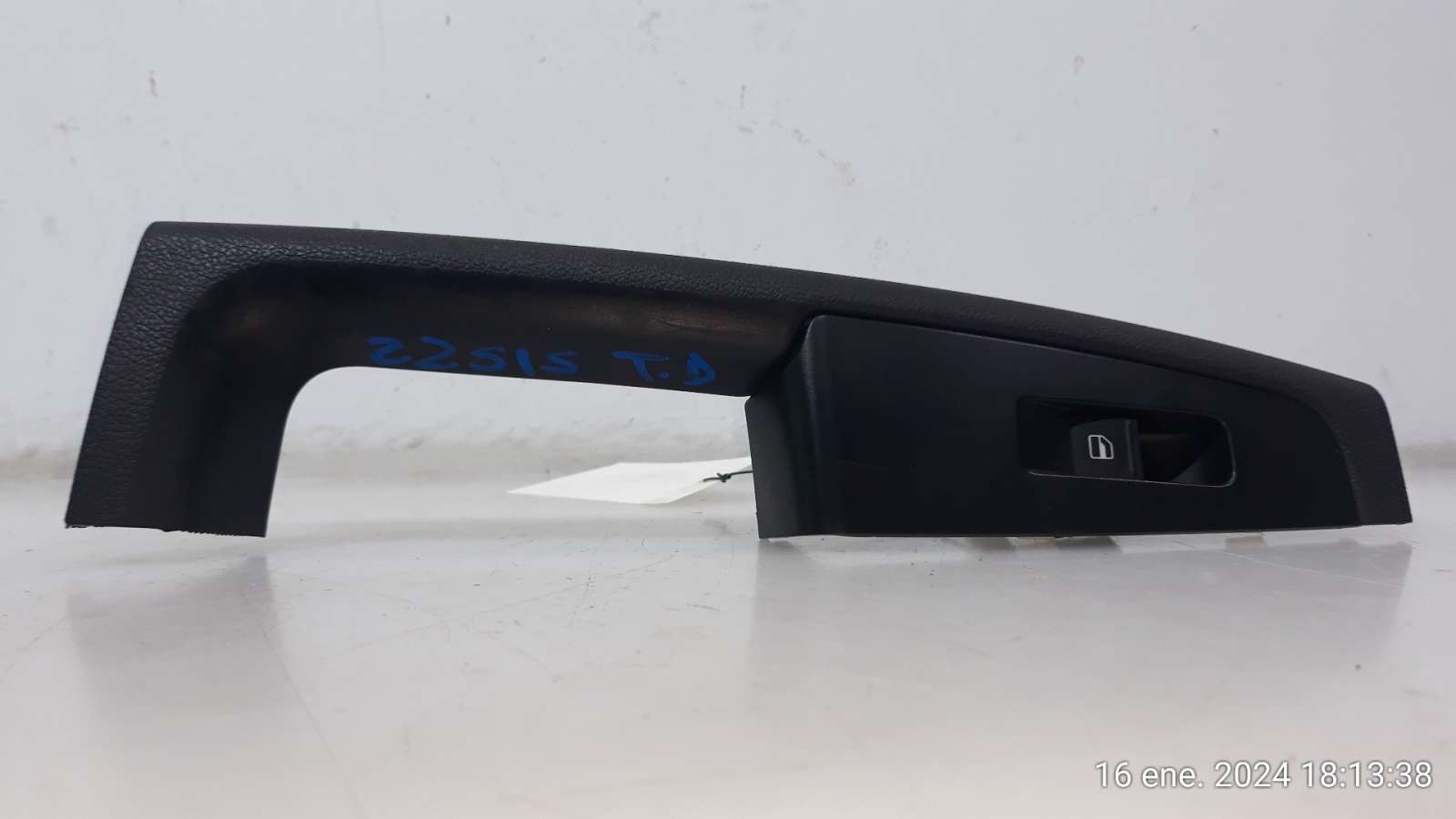 MANDO ELEVALUNAS TRASERO DERECHO SKODA SUPERB COMBI (3T5) 2009-2015 (5J0959855 1579566)