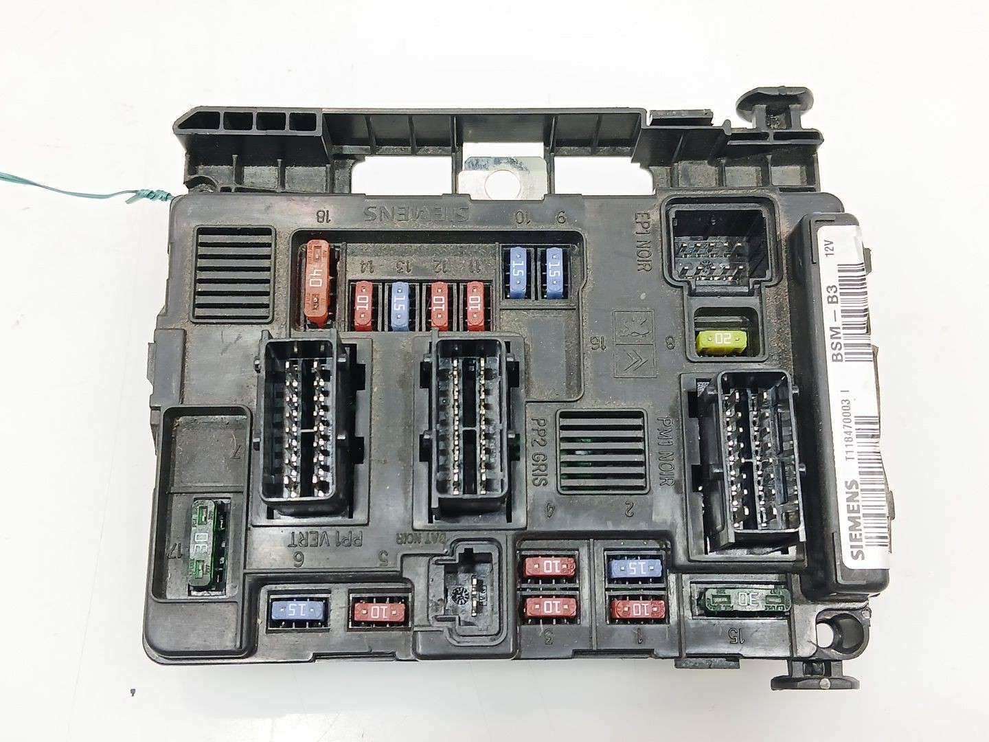 CAJA RELES / FUSIBLES CITROËN C3 1995-2010 (9643498880 1677631)