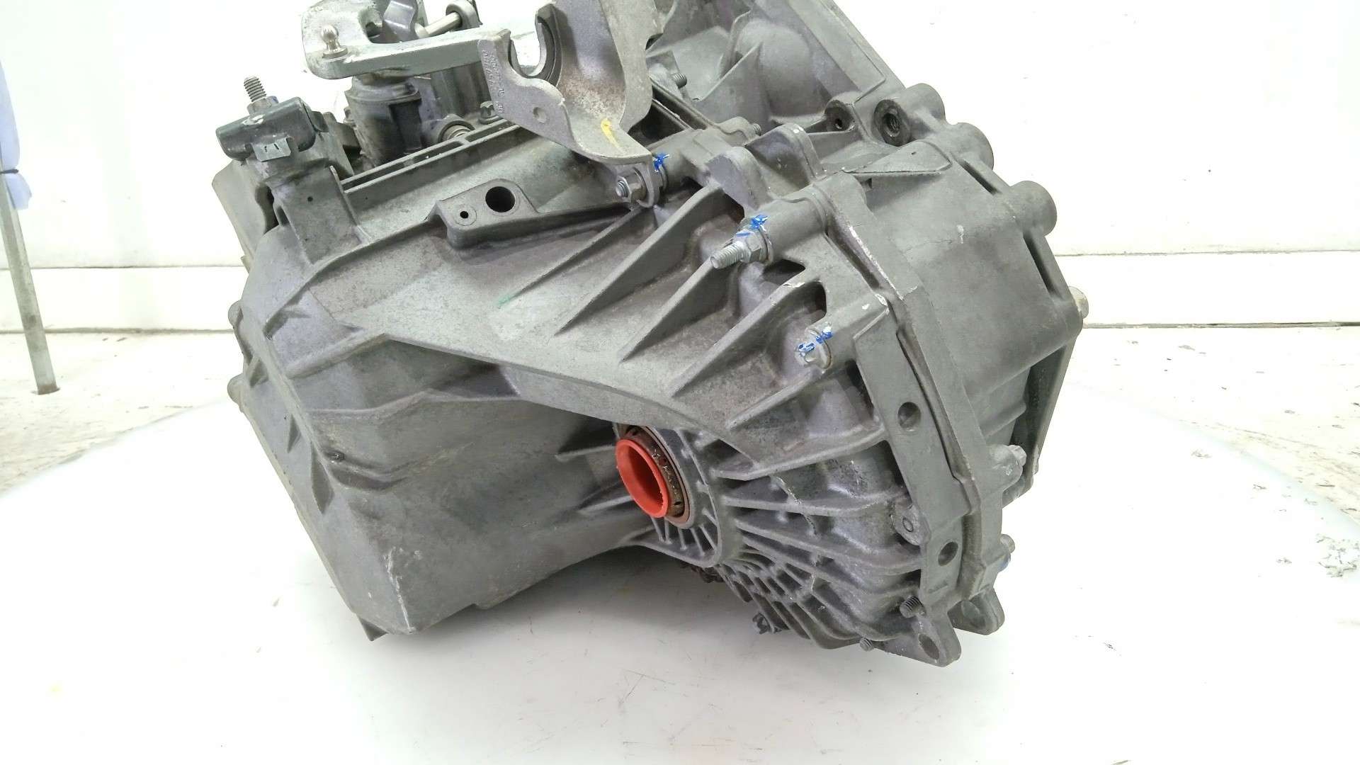 CAJA CAMBIOS OPEL ANTARA 2006-2016 (55599685 1630473)