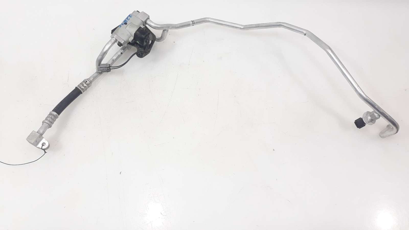 TUBOS AIRE ACONDICIONADO NISSAN LEAF 2017- (924483NL1A 1632437)