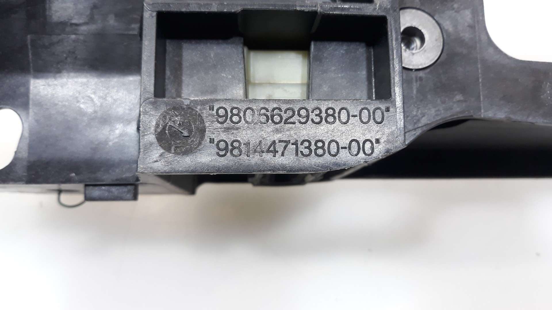 TRAVESAÑO SUPERIOR CITROËN C4 PICASSO 2013- (9806629380 1633229)