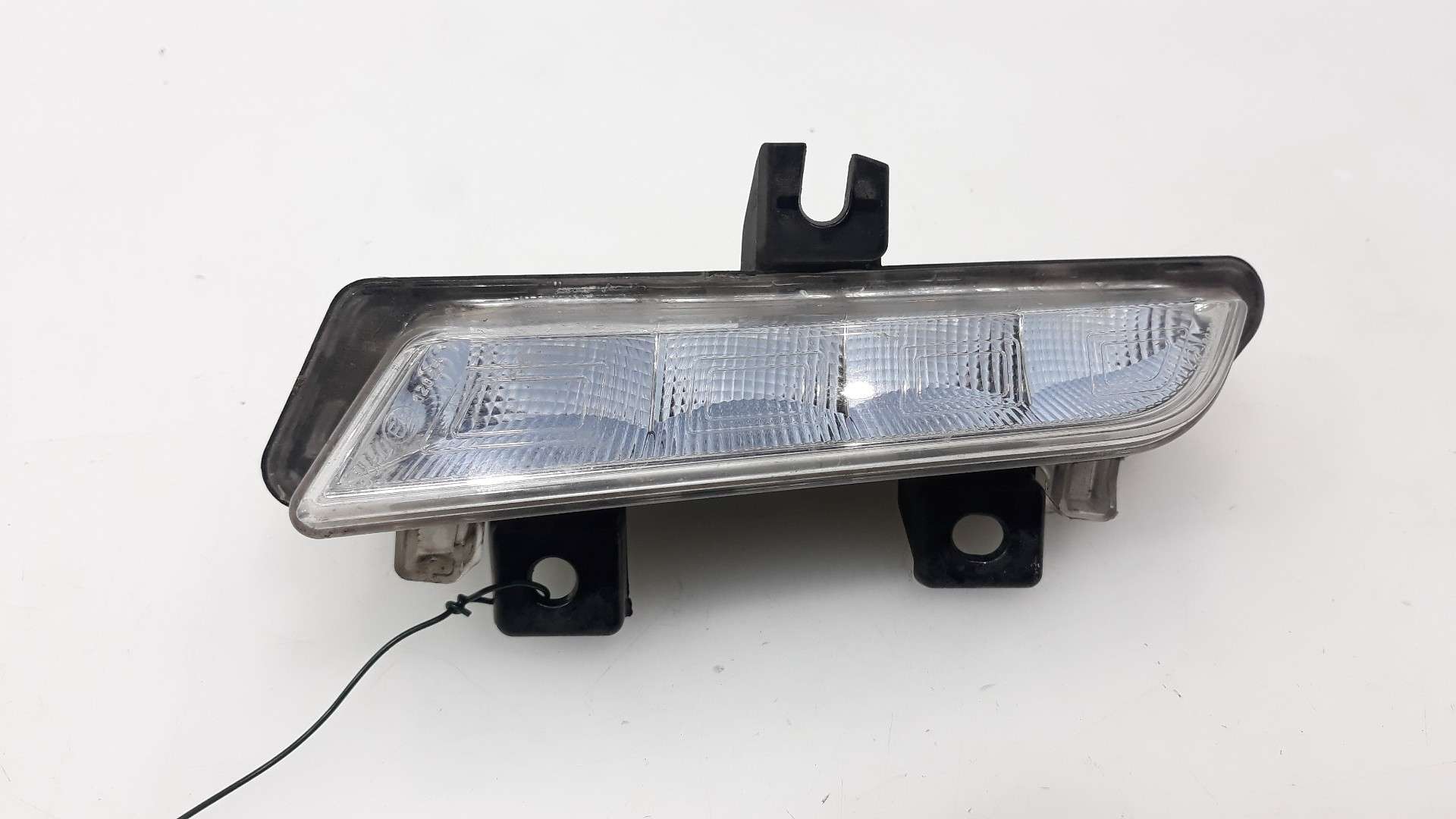 FARO LUZ DIURNA IZQUIERDO RENAULT CAPTUR 2013- (266059367R 1633239)