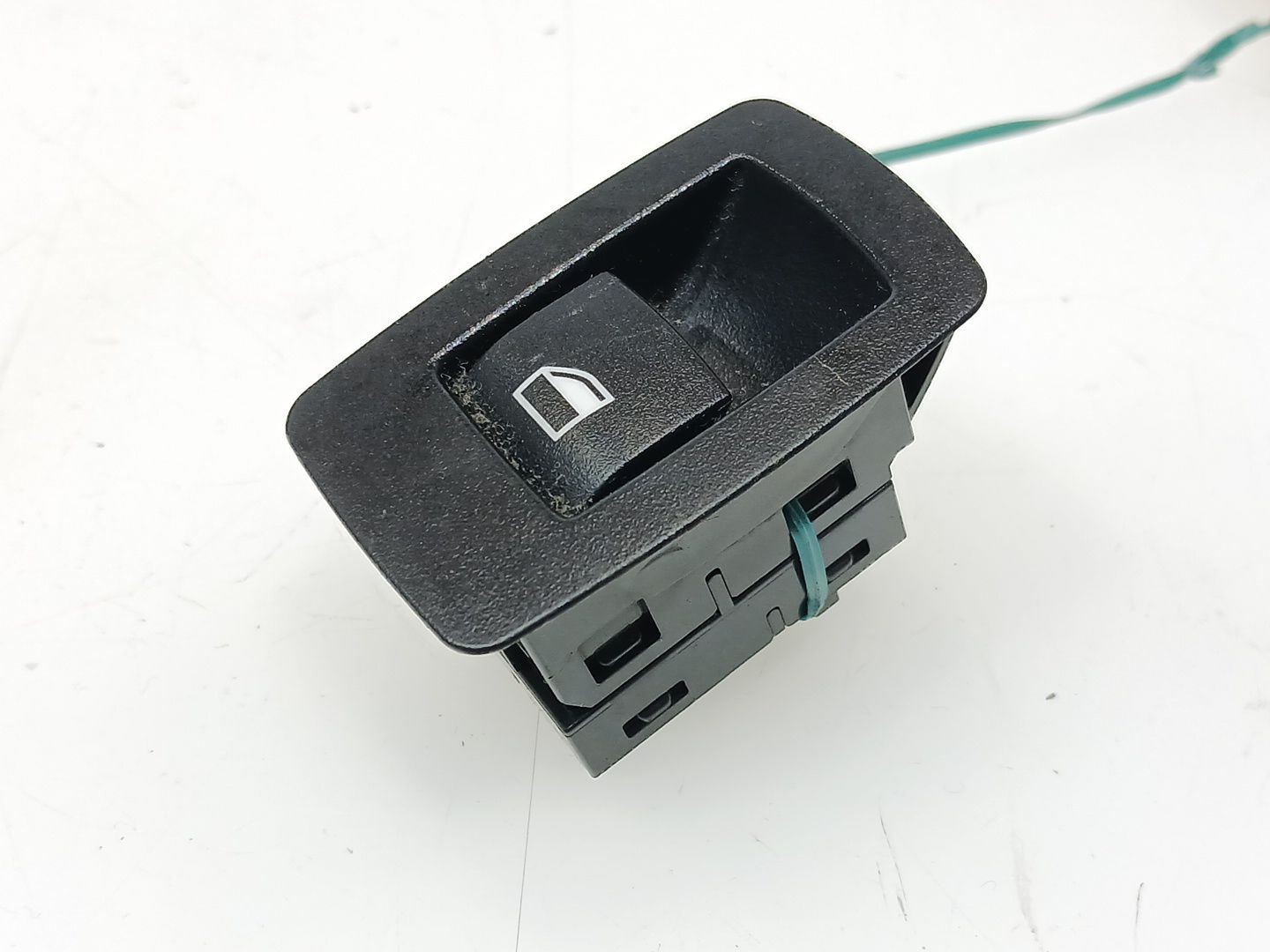 MANDO ELEVALUNAS TRASERO DERECHO BMW 3 (F30, F80) 2011-2018 (61319208106 1681671)