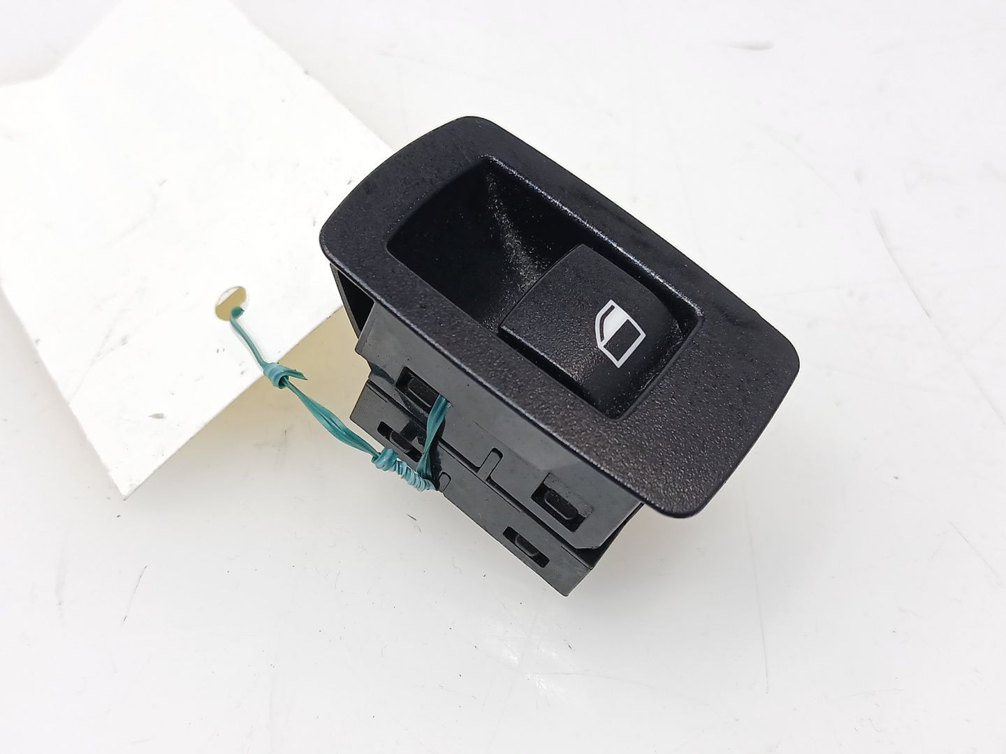 MANDO ELEVALUNAS TRASERO IZQUIERDO BMW 3 (F30, F80) 2011-2018 (61319208106 1681672)